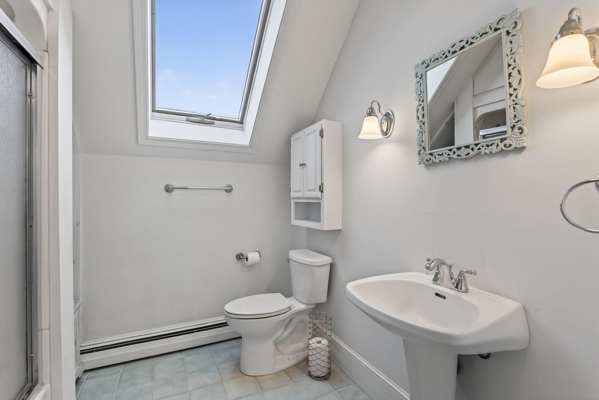 525 W Auburn Road, Auburn, ME, 04210