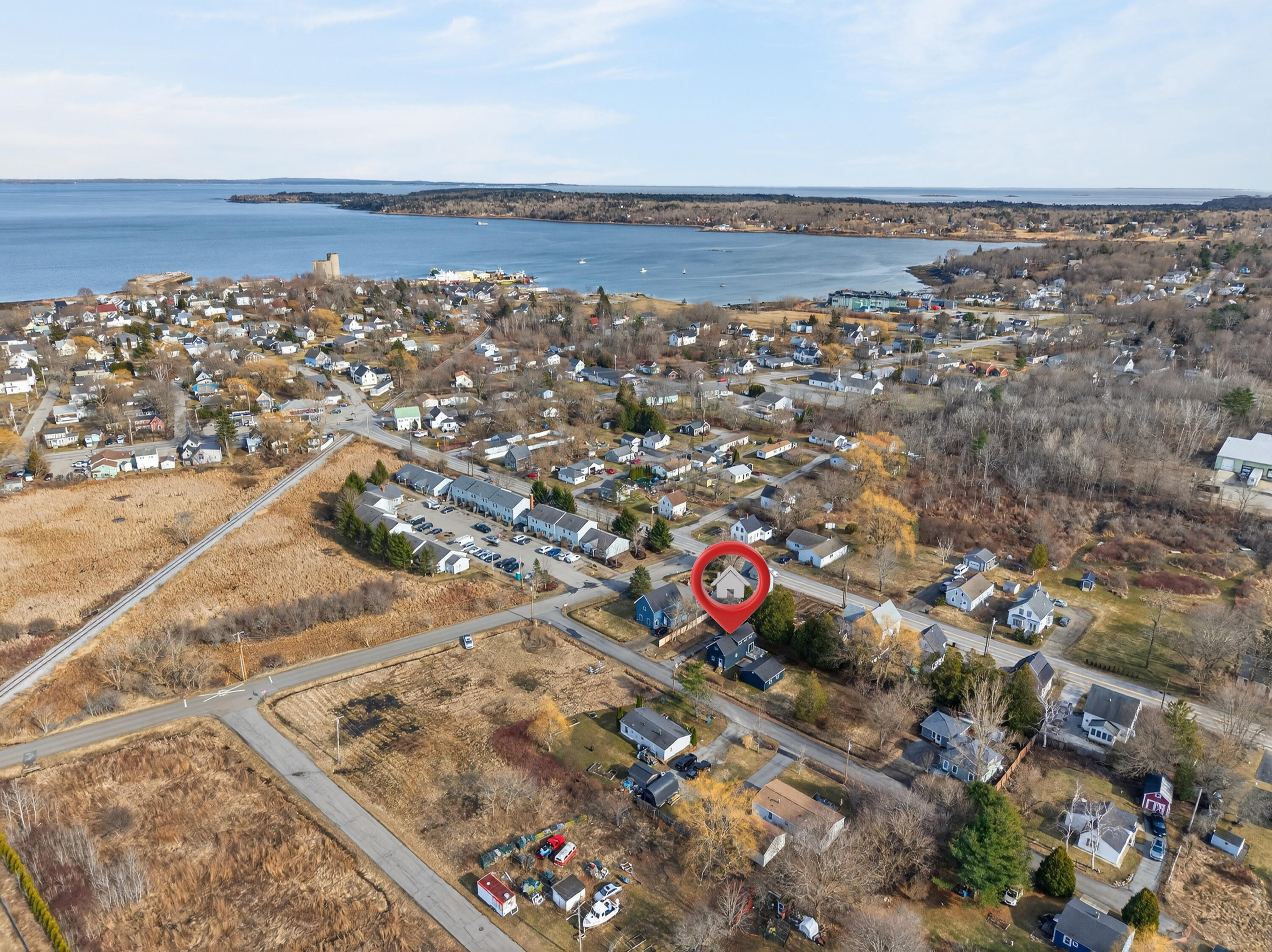 8 Autumn Street, Rockland, ME, 04841