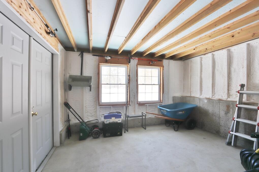 74 Town Farm Road, Hampden, ME, 04444