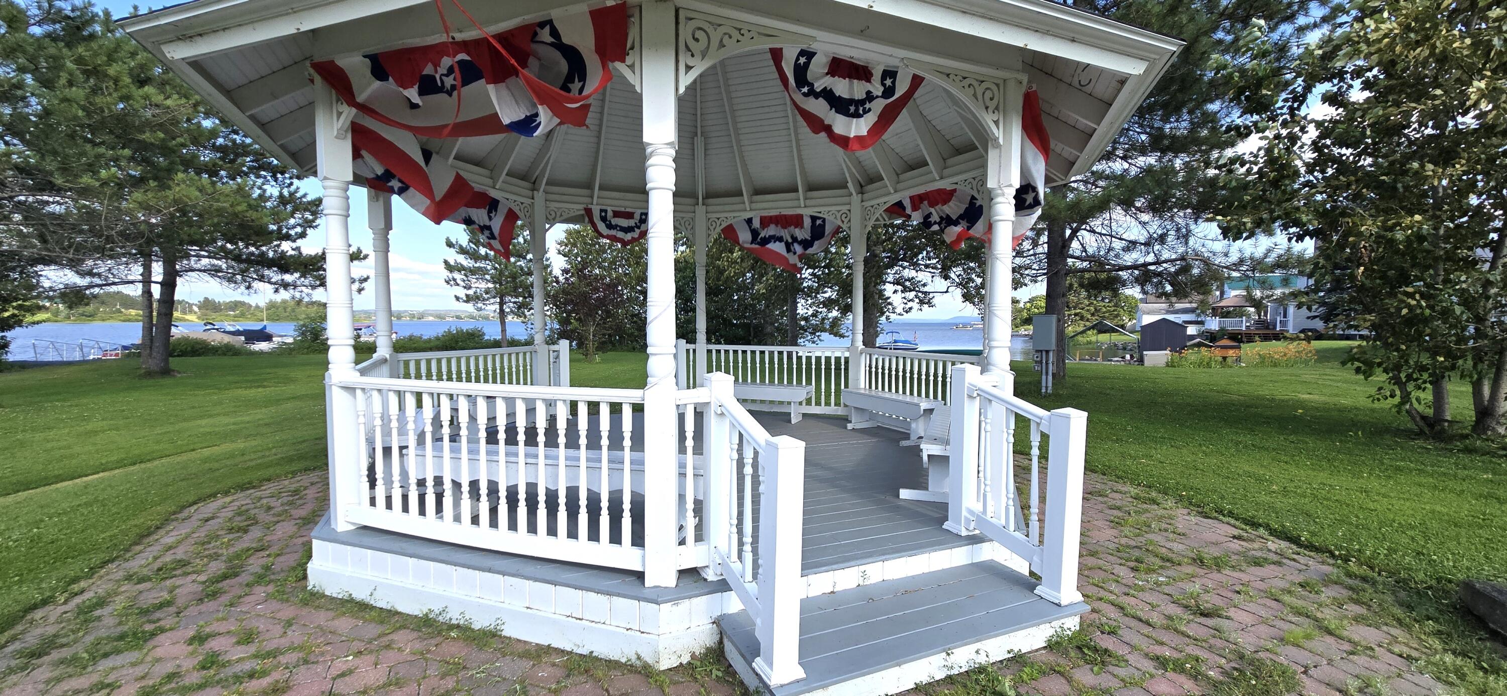 4 Flat Mountain Road, Saint Agatha, ME, 04772