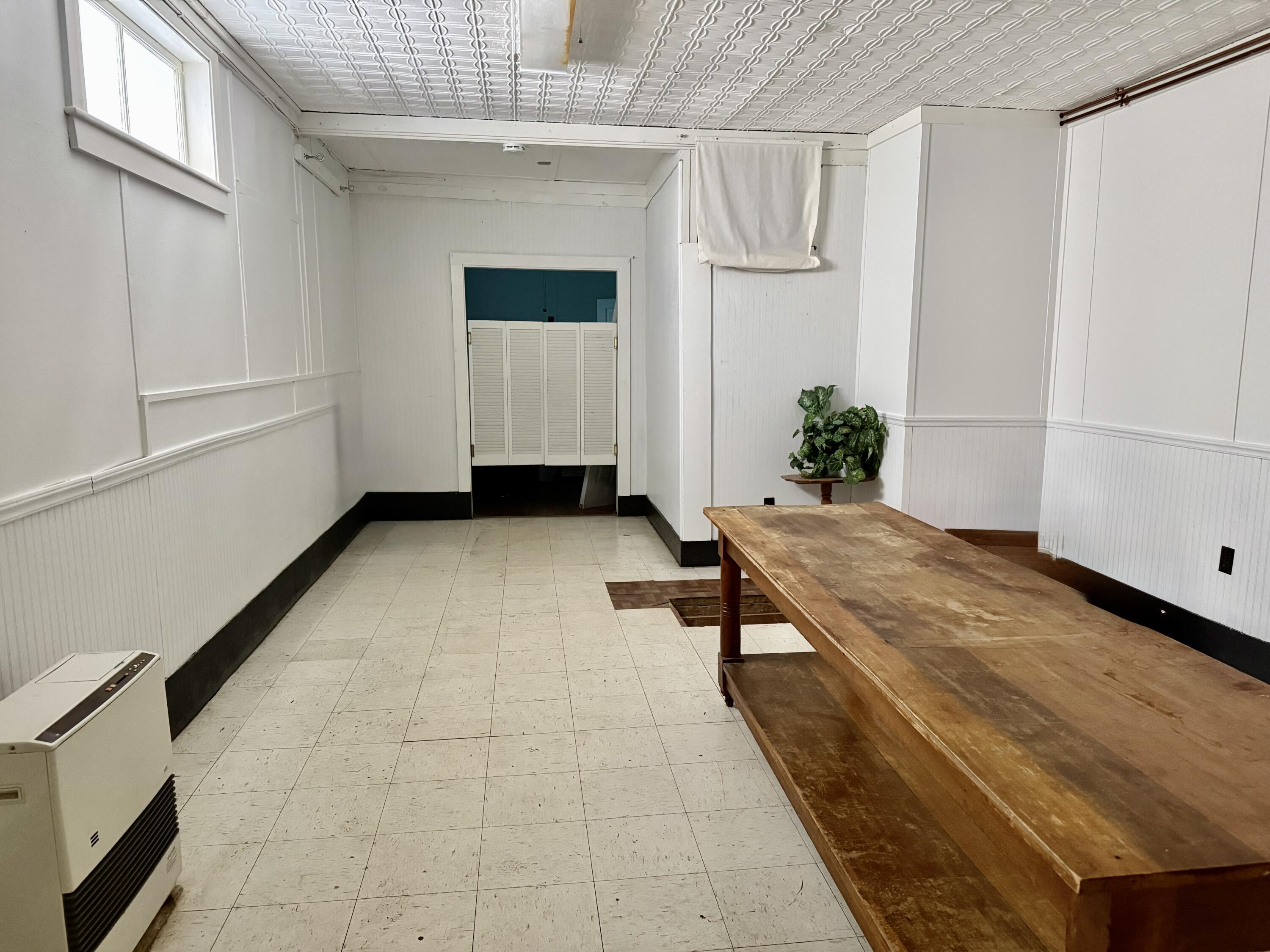 54 W Main Street, Vinalhaven, ME, 04863