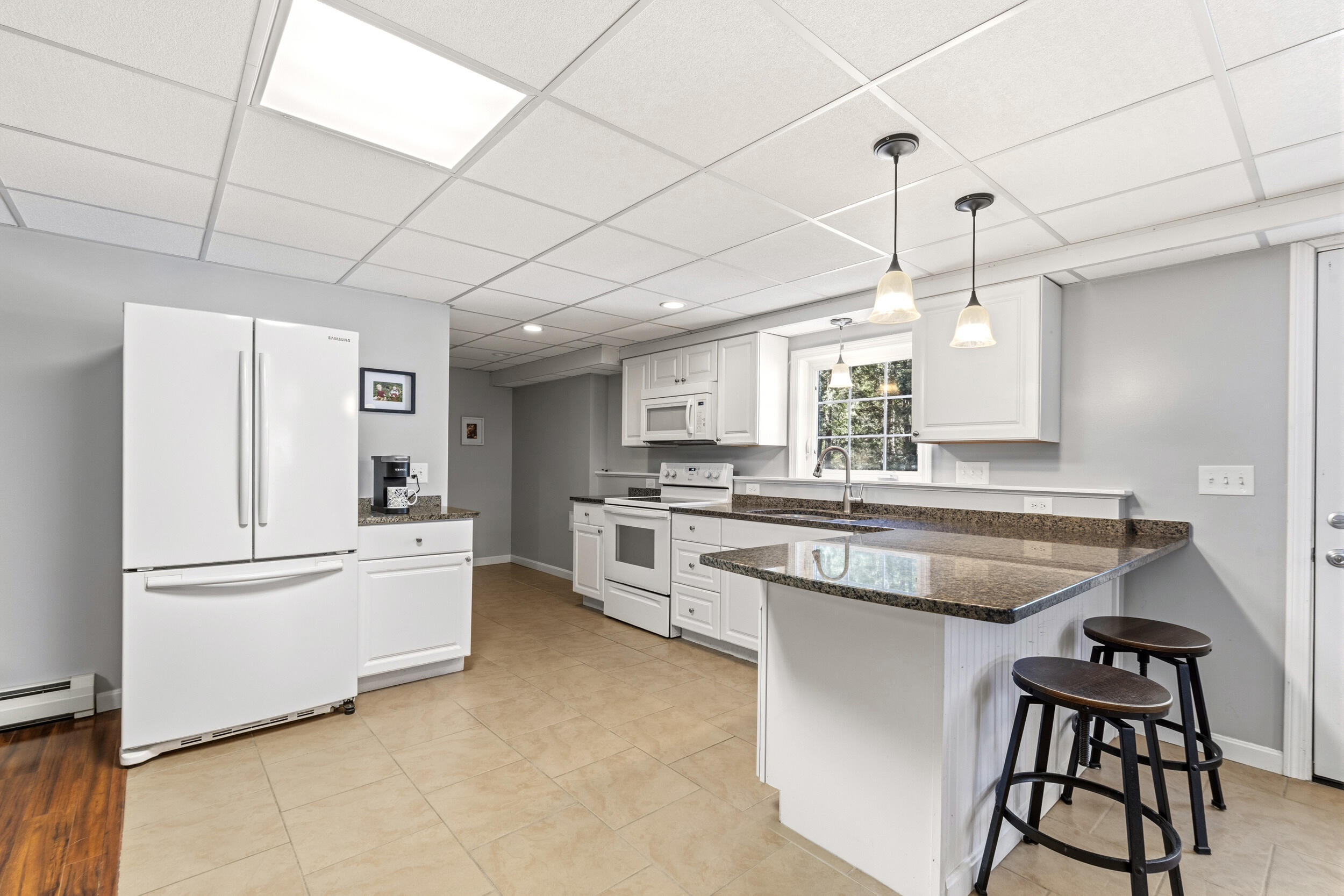 7 ROMAN WOODS Way, Gray, ME, 04039