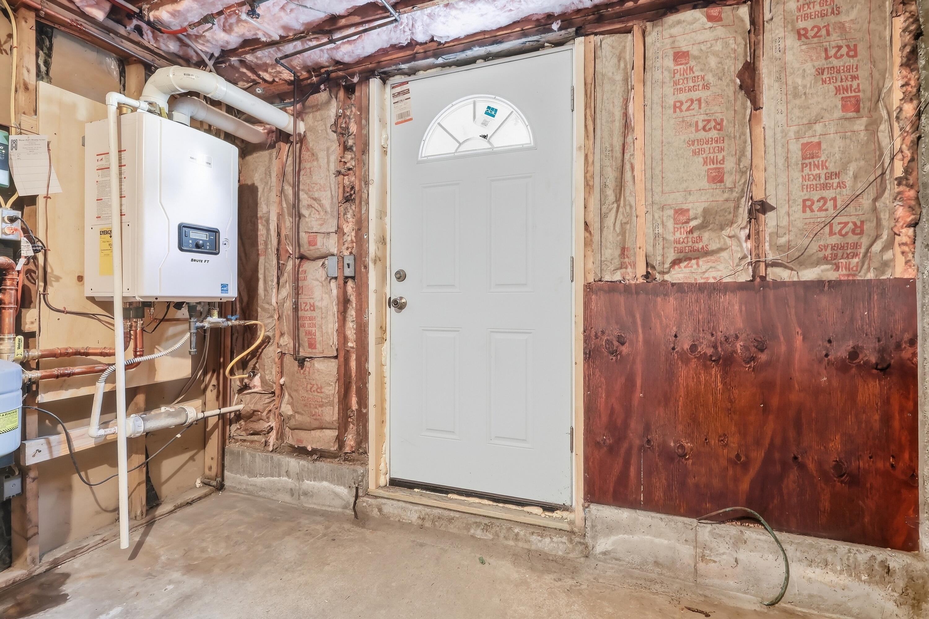 344 Bonny Eagle Road, Hollis, ME 04042 19-2