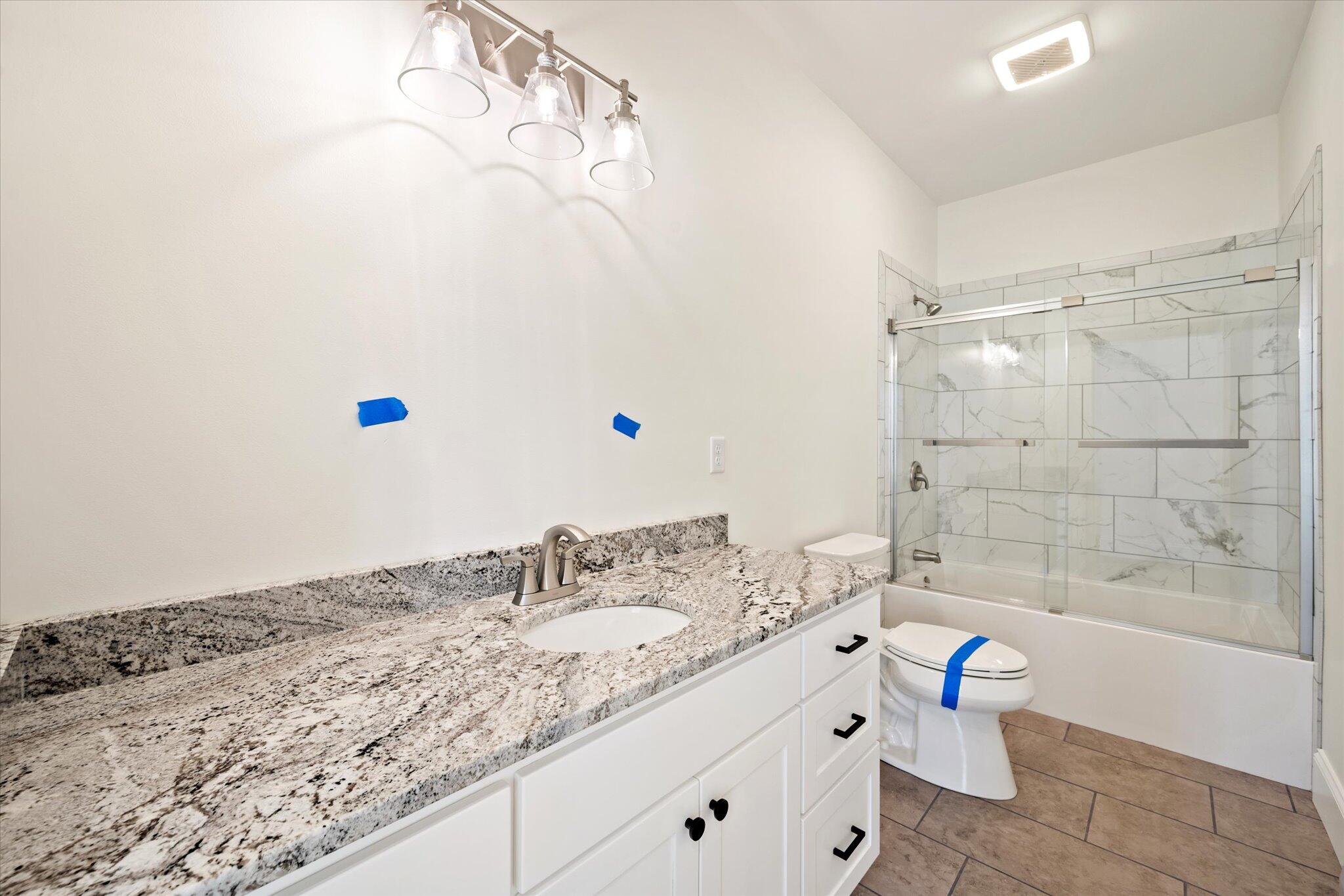 7 Donegal Drive, Veazie, ME, 04401