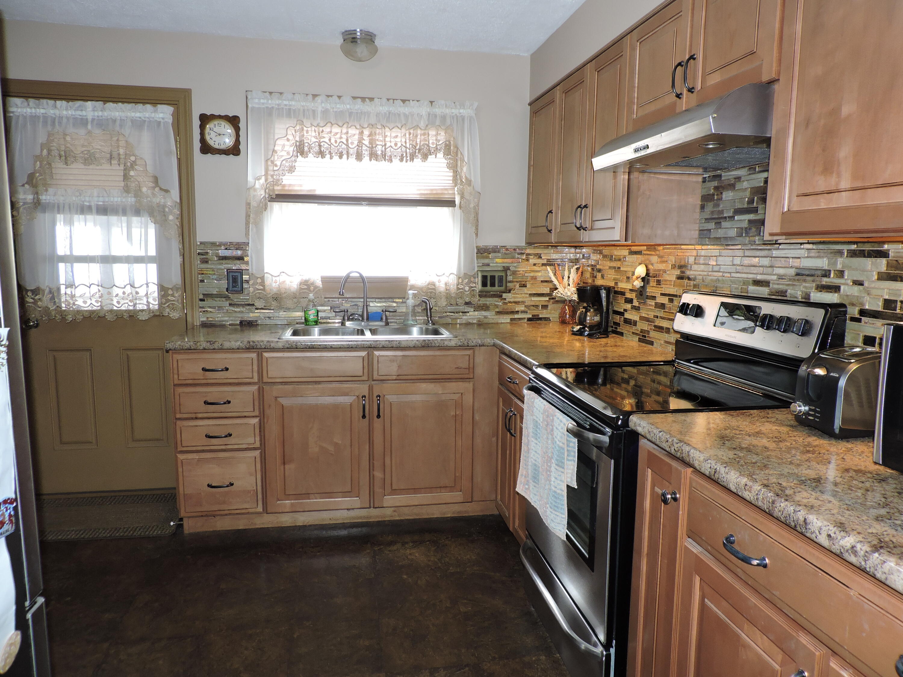 7 Sixth Avenue, Augusta, ME, 04330