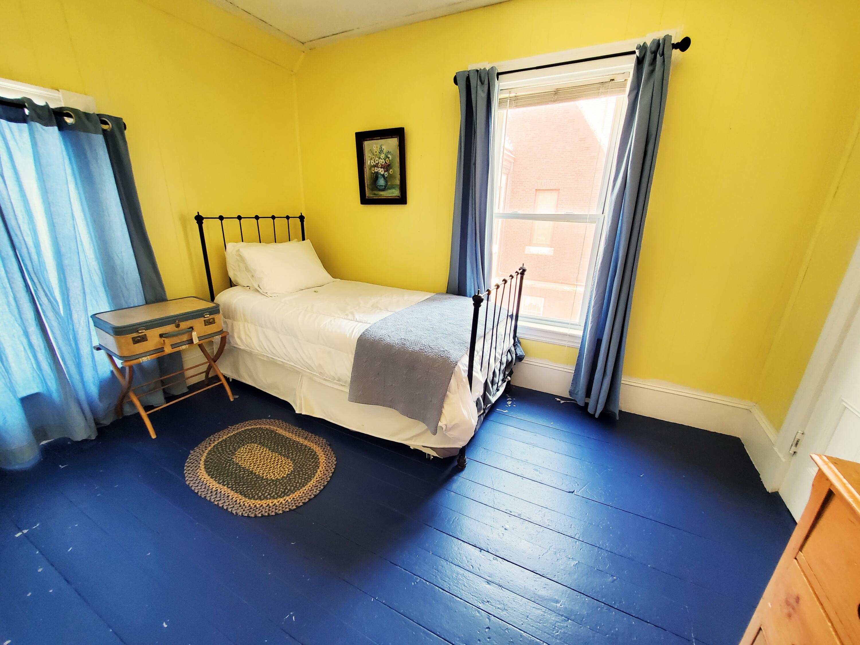 98 Main Street, Madison, ME, 04950