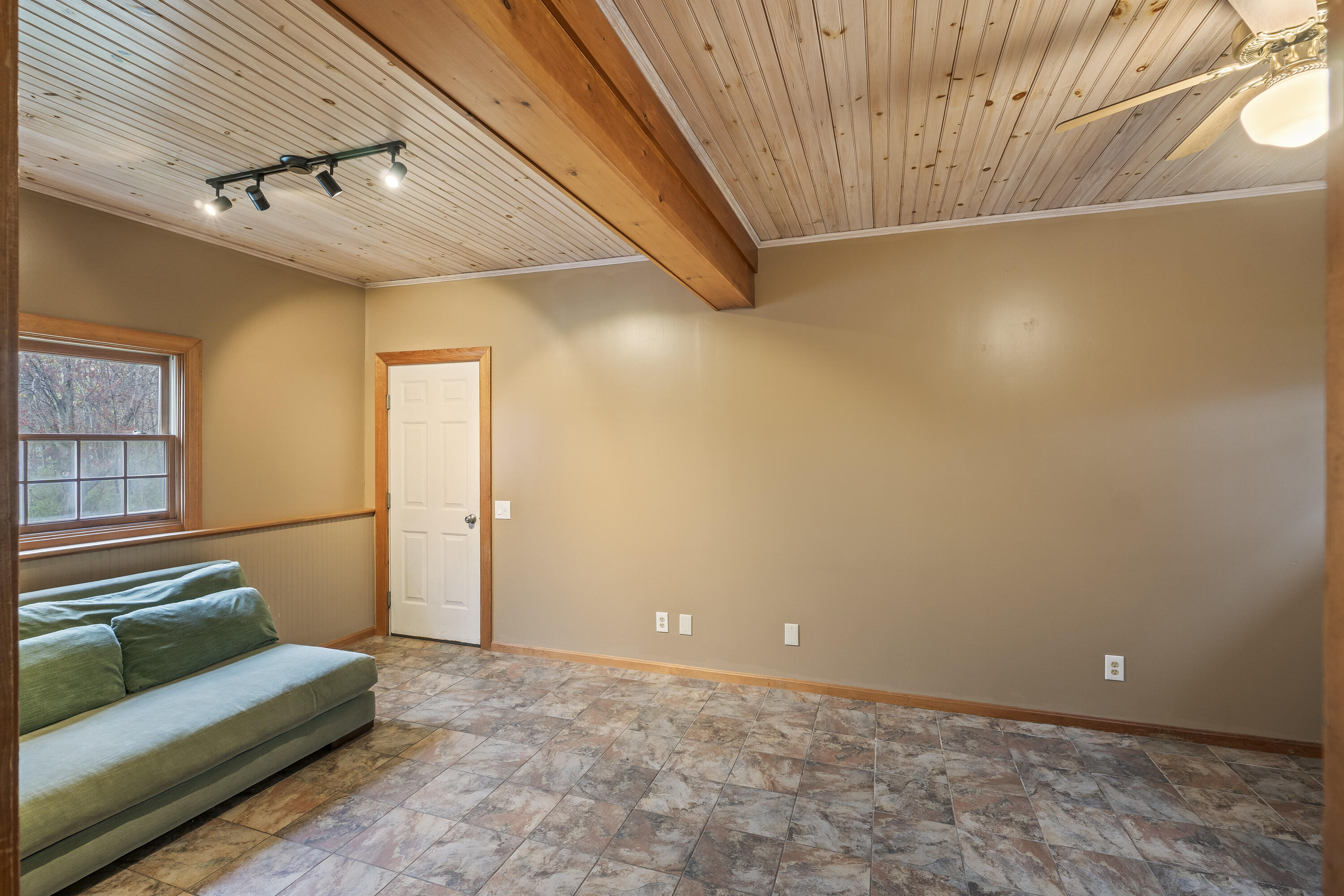 84 Bramblewood Drive, Portland, ME, 04103
