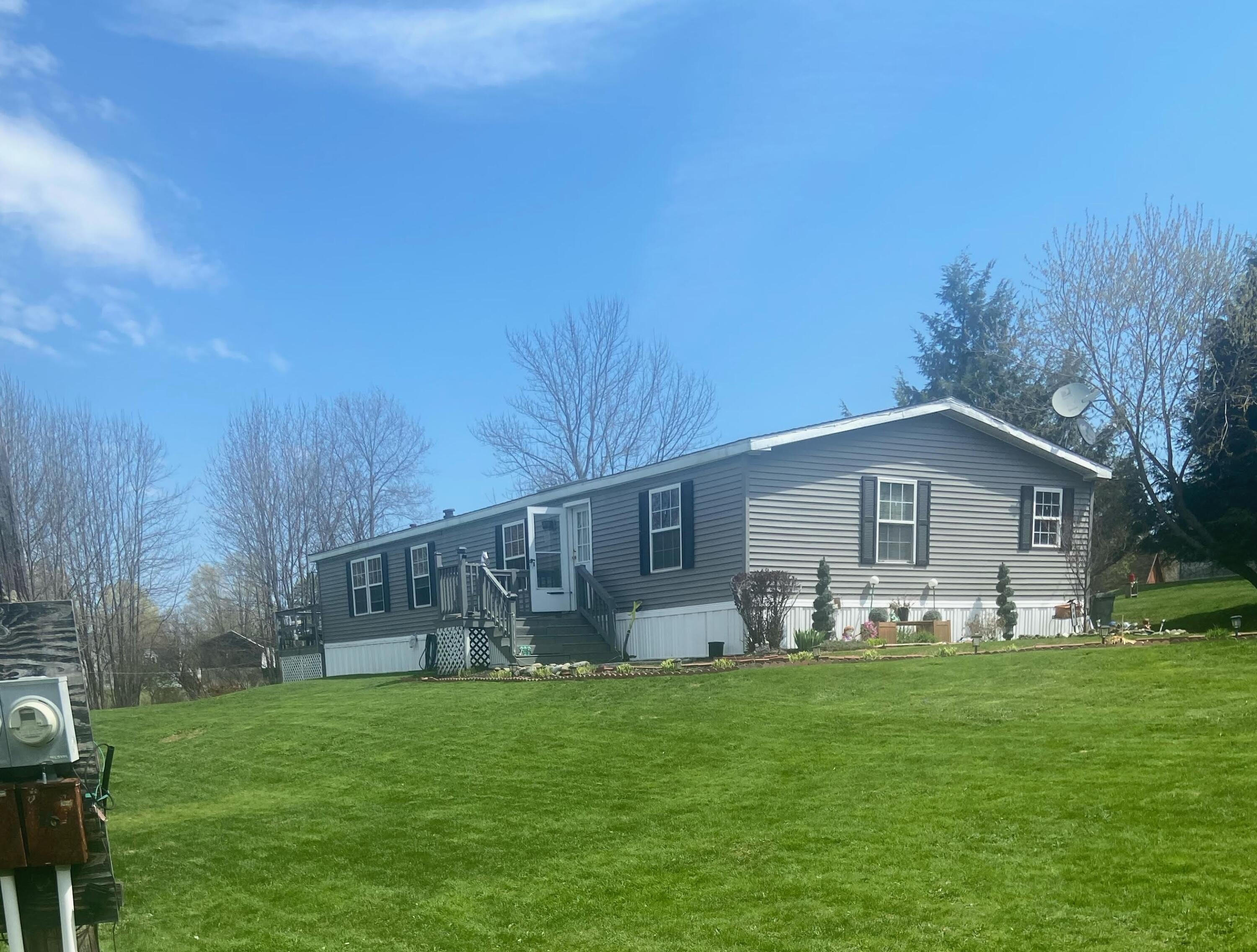 25 Katahdin Avenue, Millinocket, ME, 04462