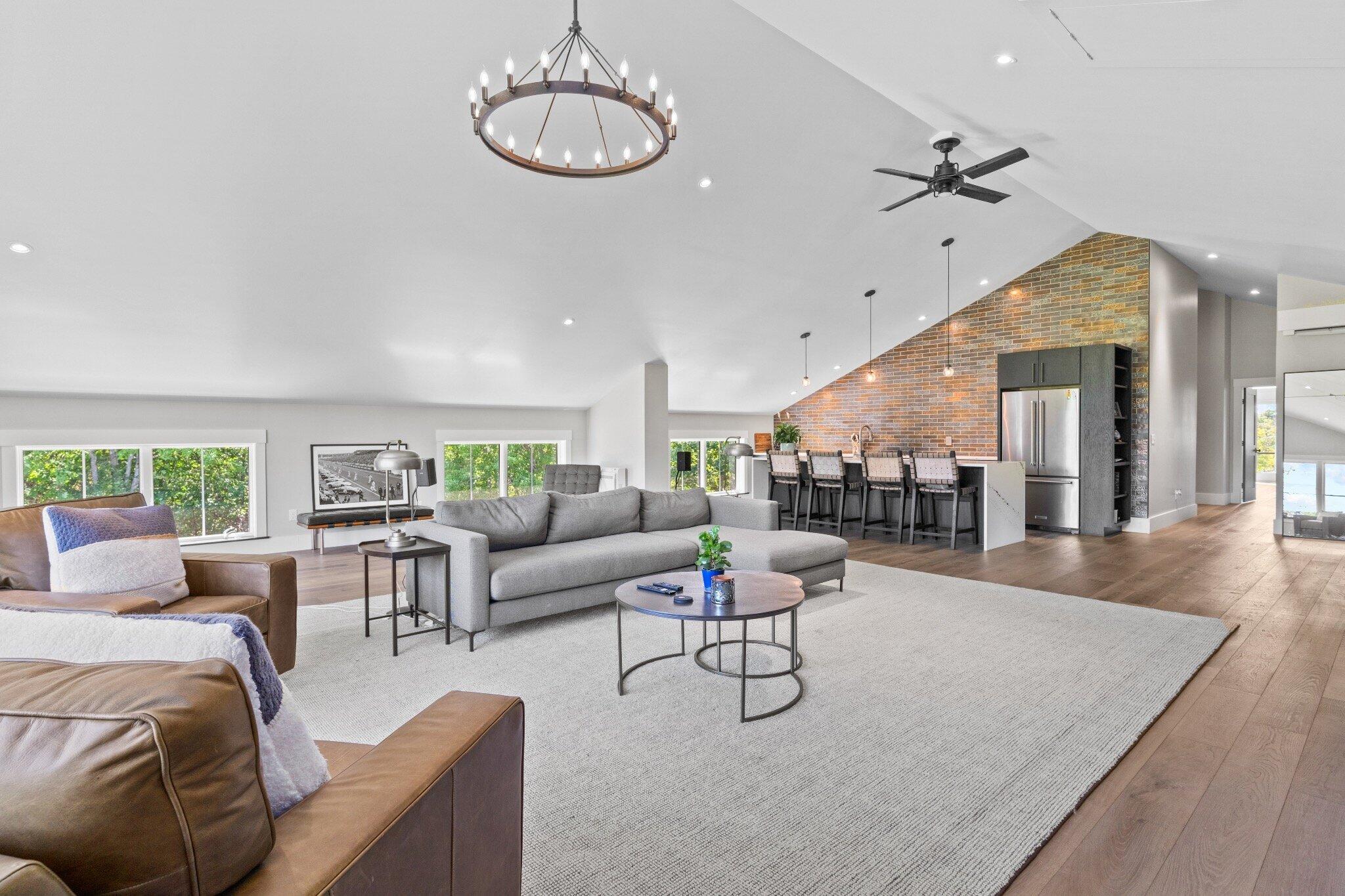 440 Blackstrap Road, Falmouth, ME, 04105