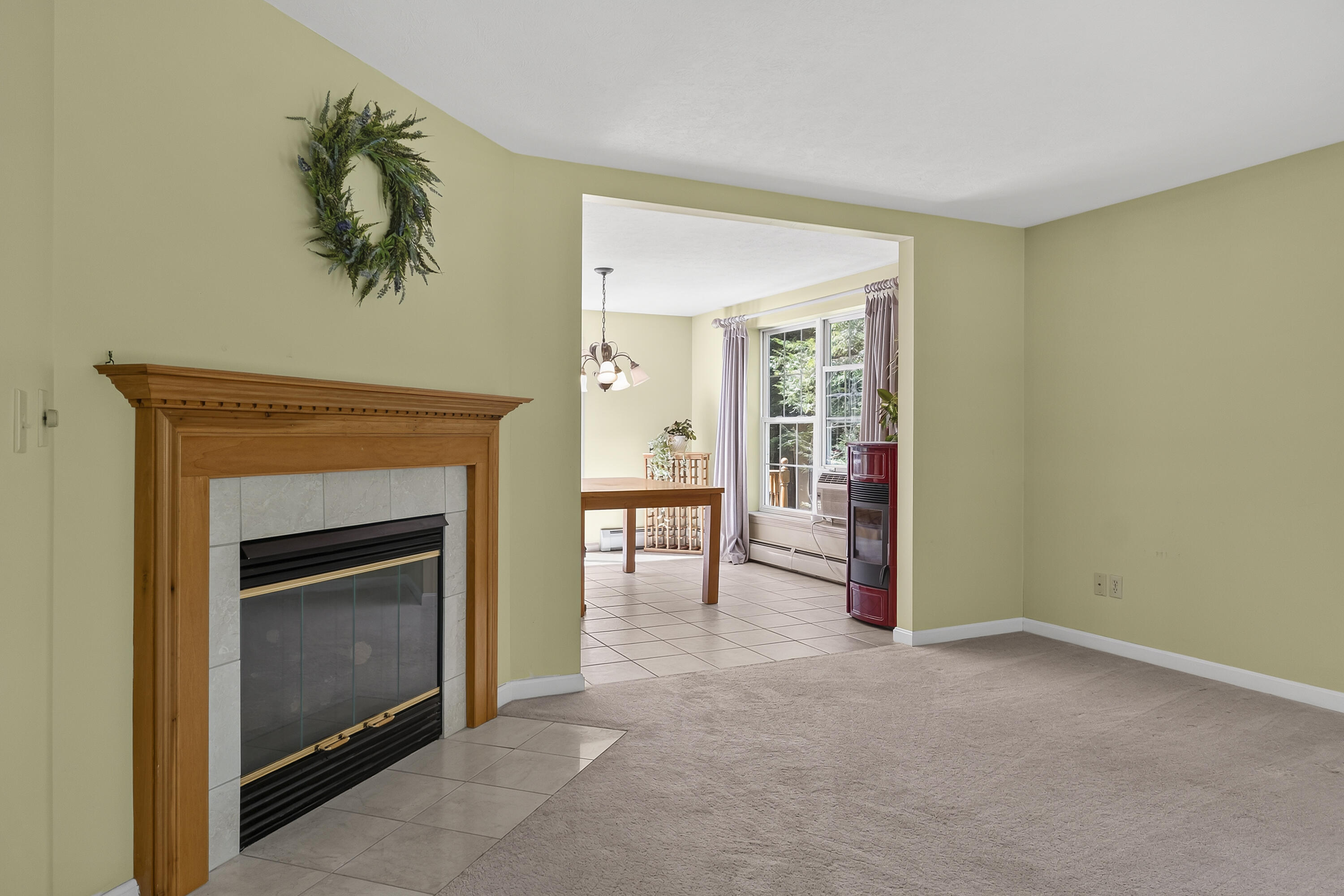 152 Sand Pond Rd, Sanford