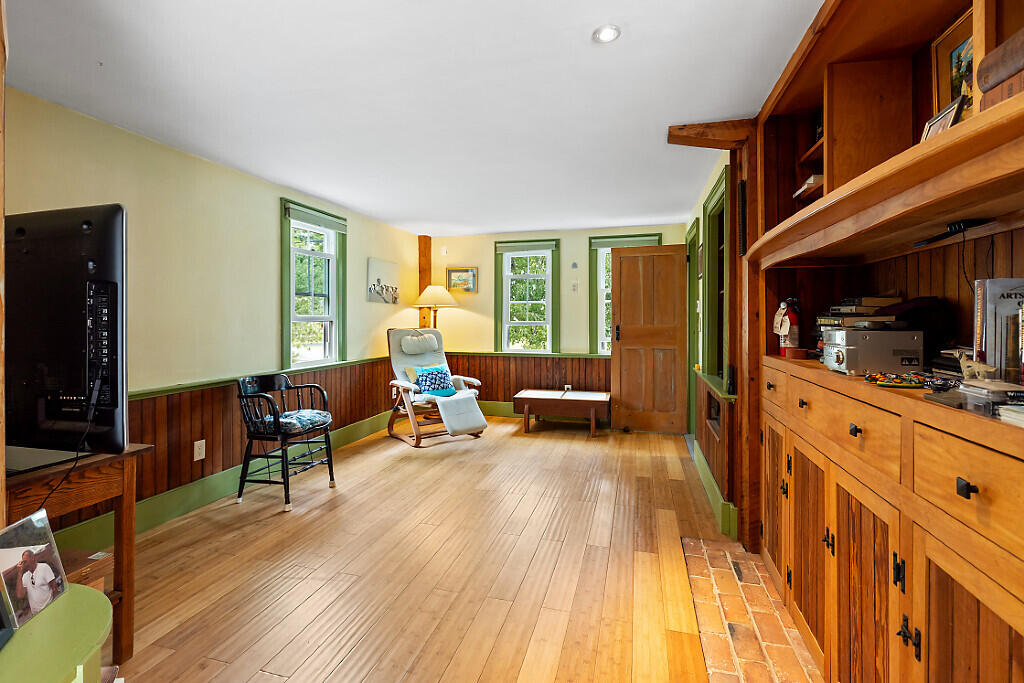 850 Lawrence Road, Pownal, ME, 04069