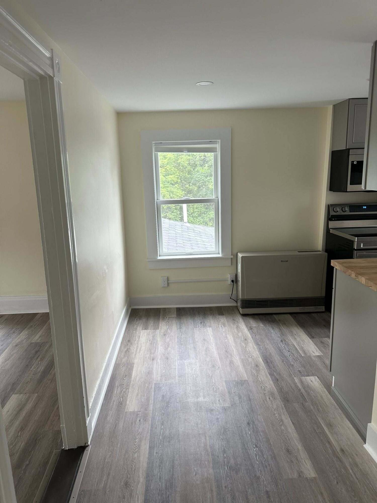 36 Grove Street, Rockland, ME, 04841