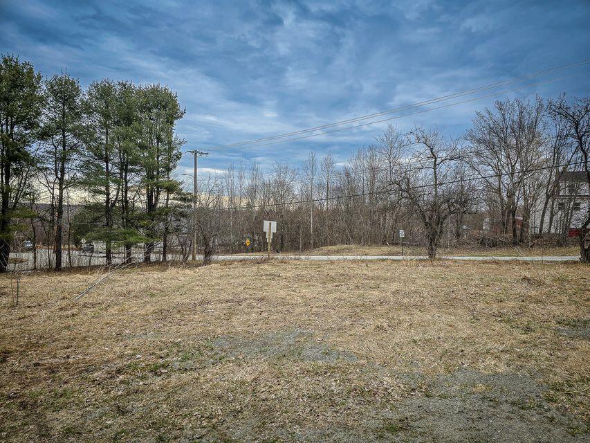 3 Atkinson Road, Charleston, ME, 04422