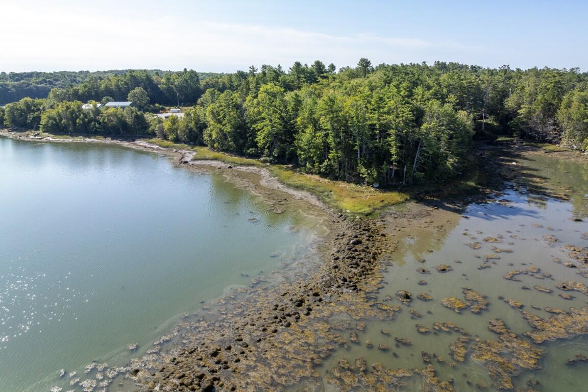 48 US Route 1, Edgecomb, ME, 04556