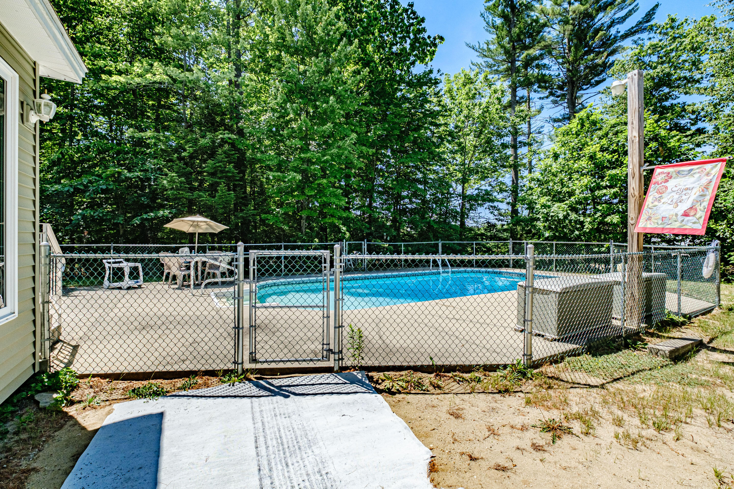 30 Kevin Heights, Paris, ME, 04281-1304
