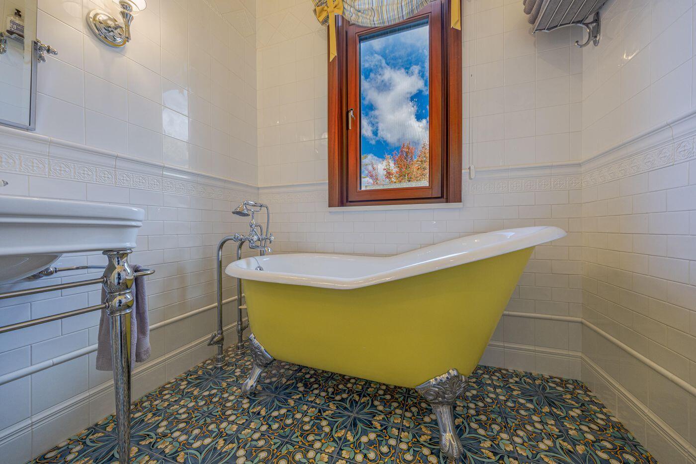 31 Windswept Lane, Blue Hill, ME, 04614