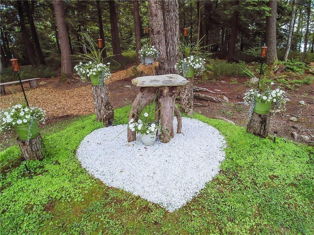 37 Loon Drive, Newport, ME, 04953