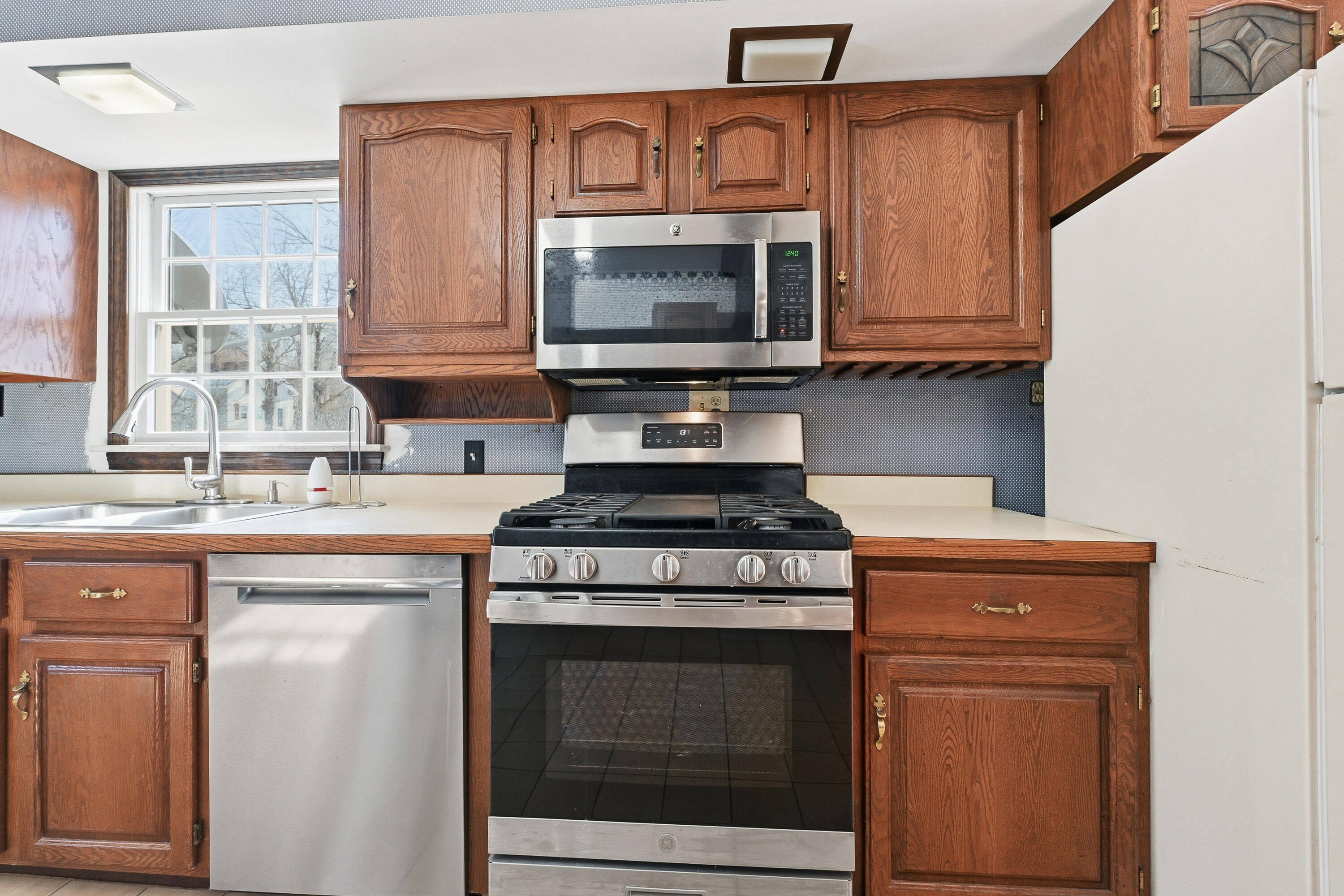 1210 Lakeview Drive UNIT 2, China, ME, 04358