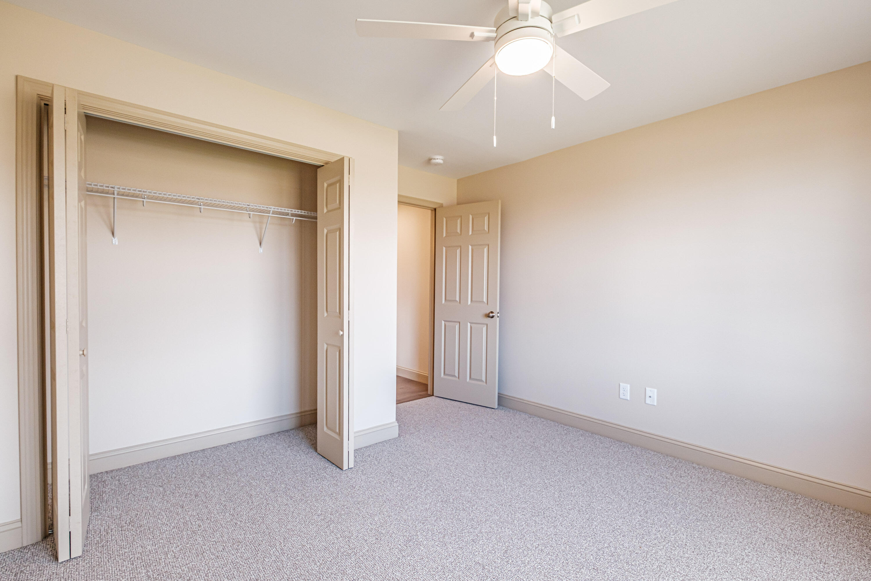 33 Woodbrey Lane, Standish, ME, 04084