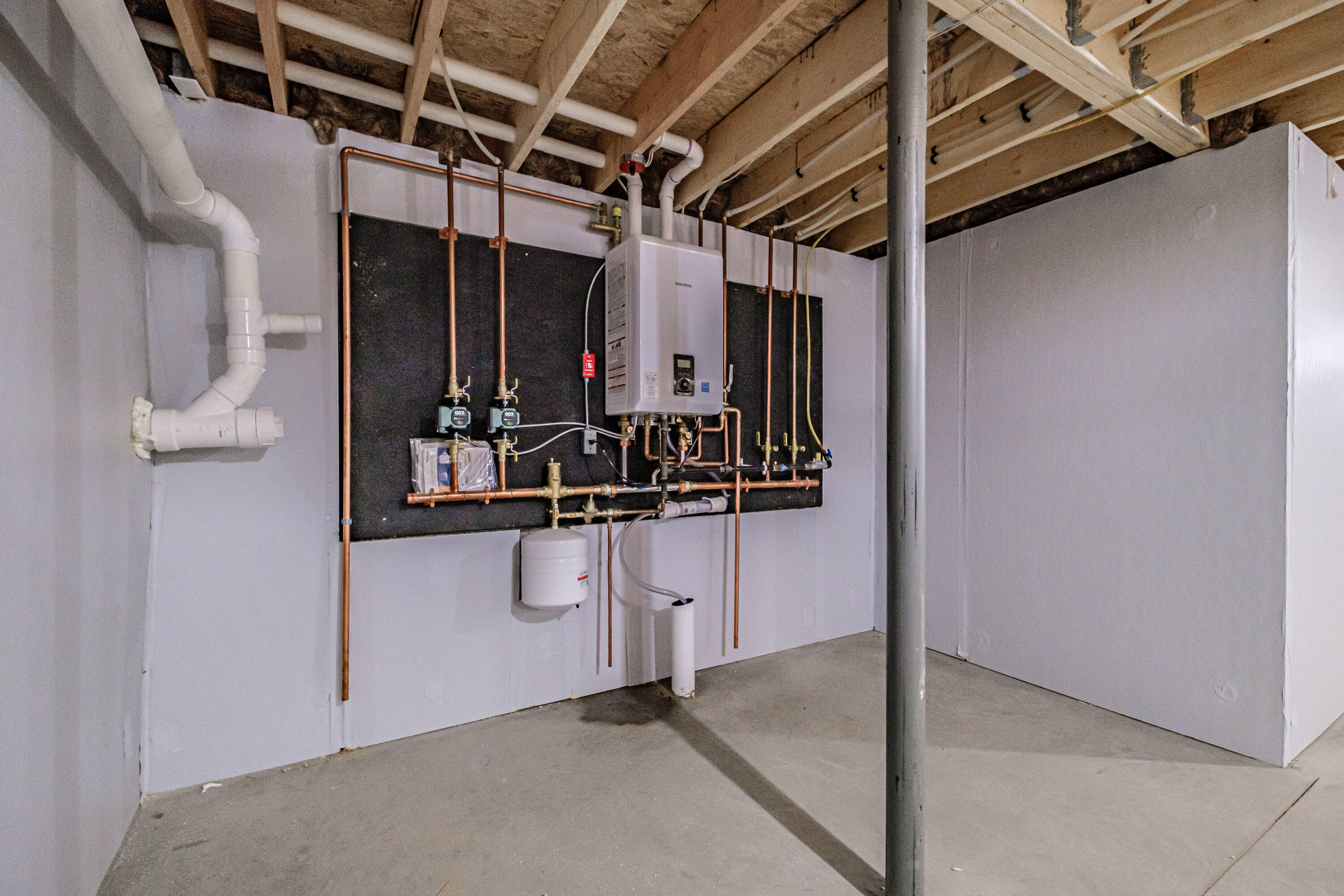 4 Lochview Drive, Lewiston, ME, 04240