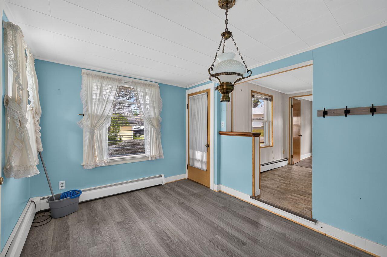 7 Bateman Street, Sanford, ME 04073 3G0A0352