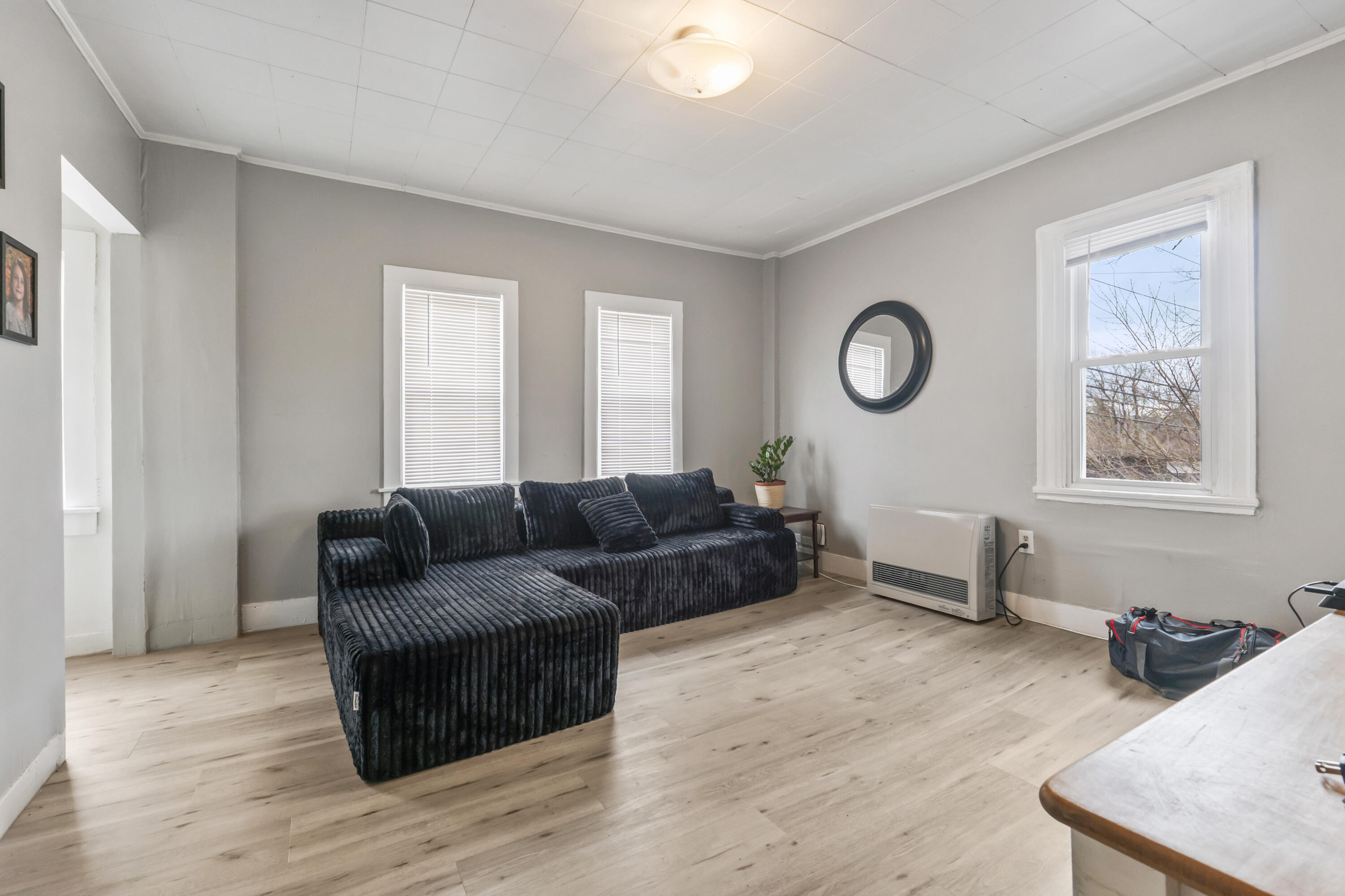 16 Main Street, Topsham, ME, 04086