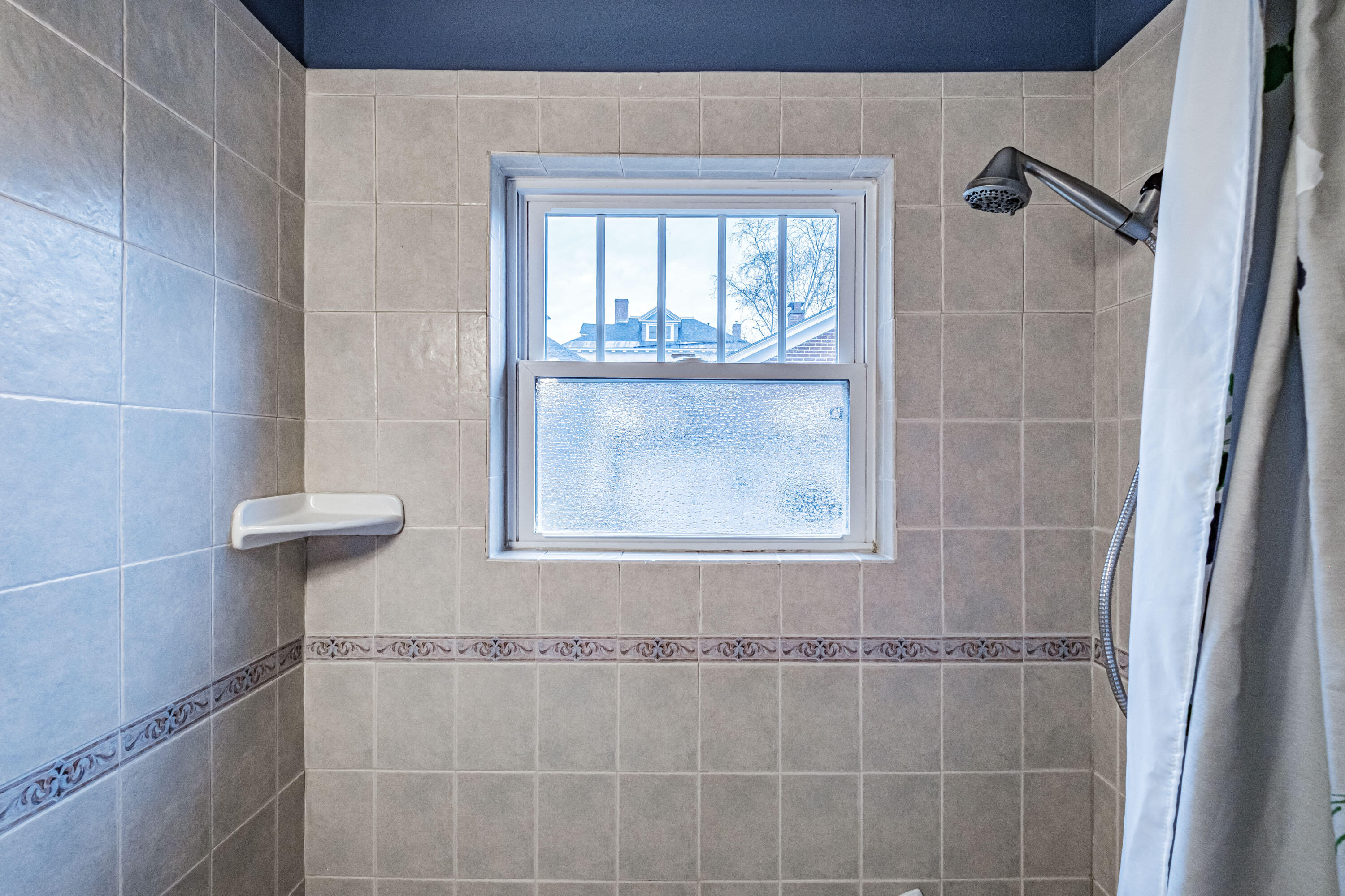 424 Pine Street, Rumford, ME, 04276-2121