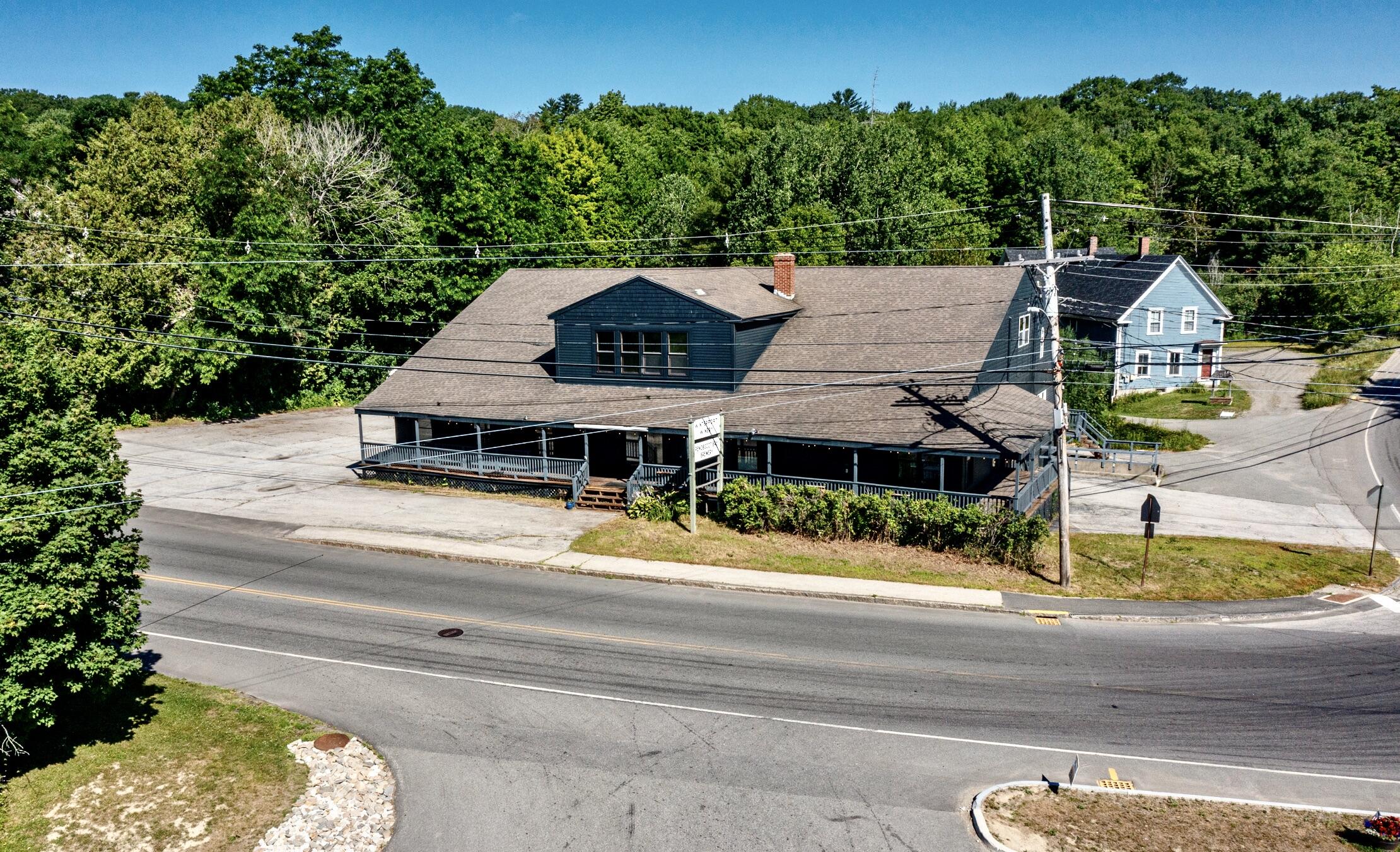 Photo of 279 Main Street Winterport ME 04496