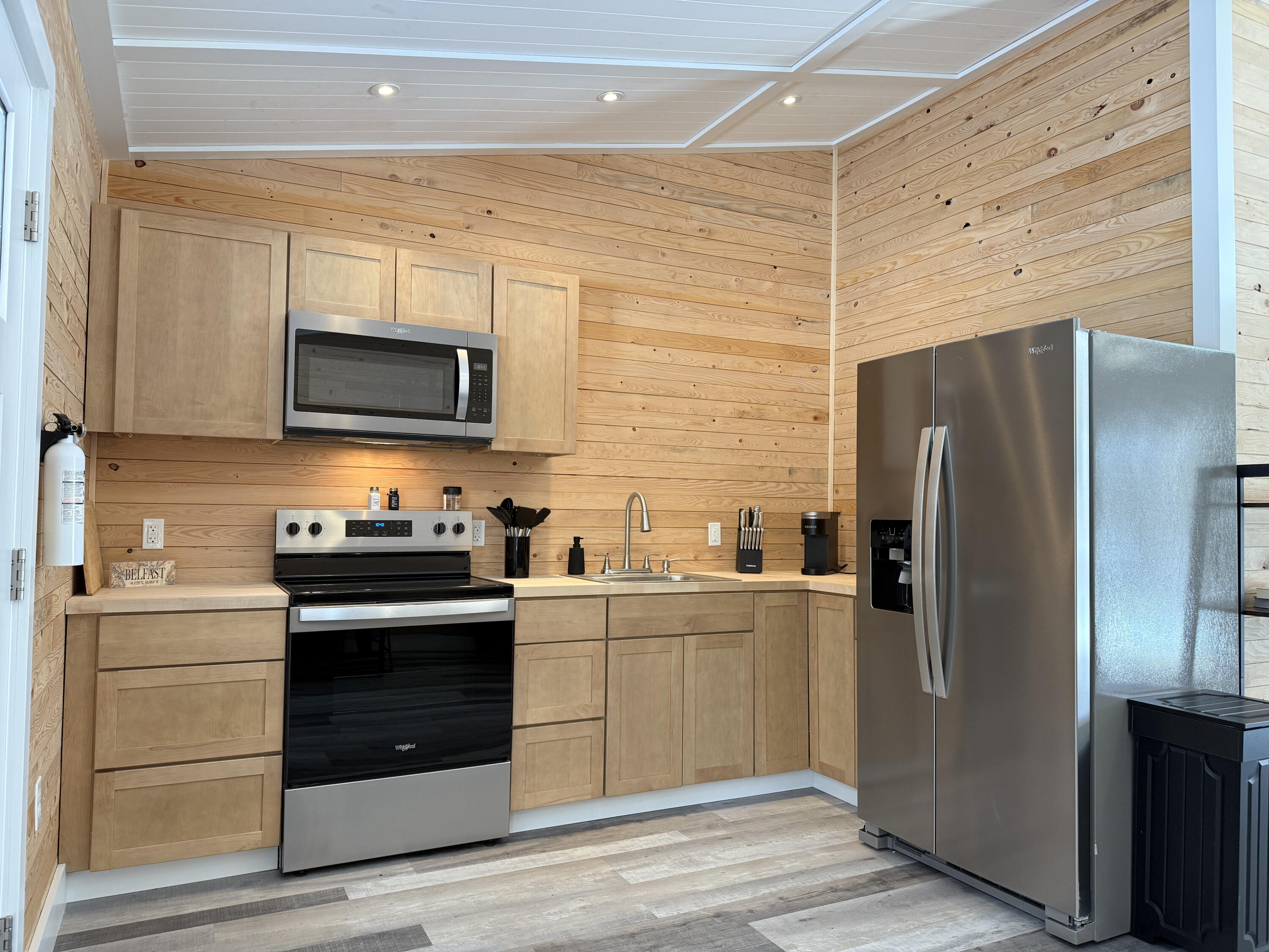 21 Eilidh Lane UNIT 2, Belfast, ME, 04915