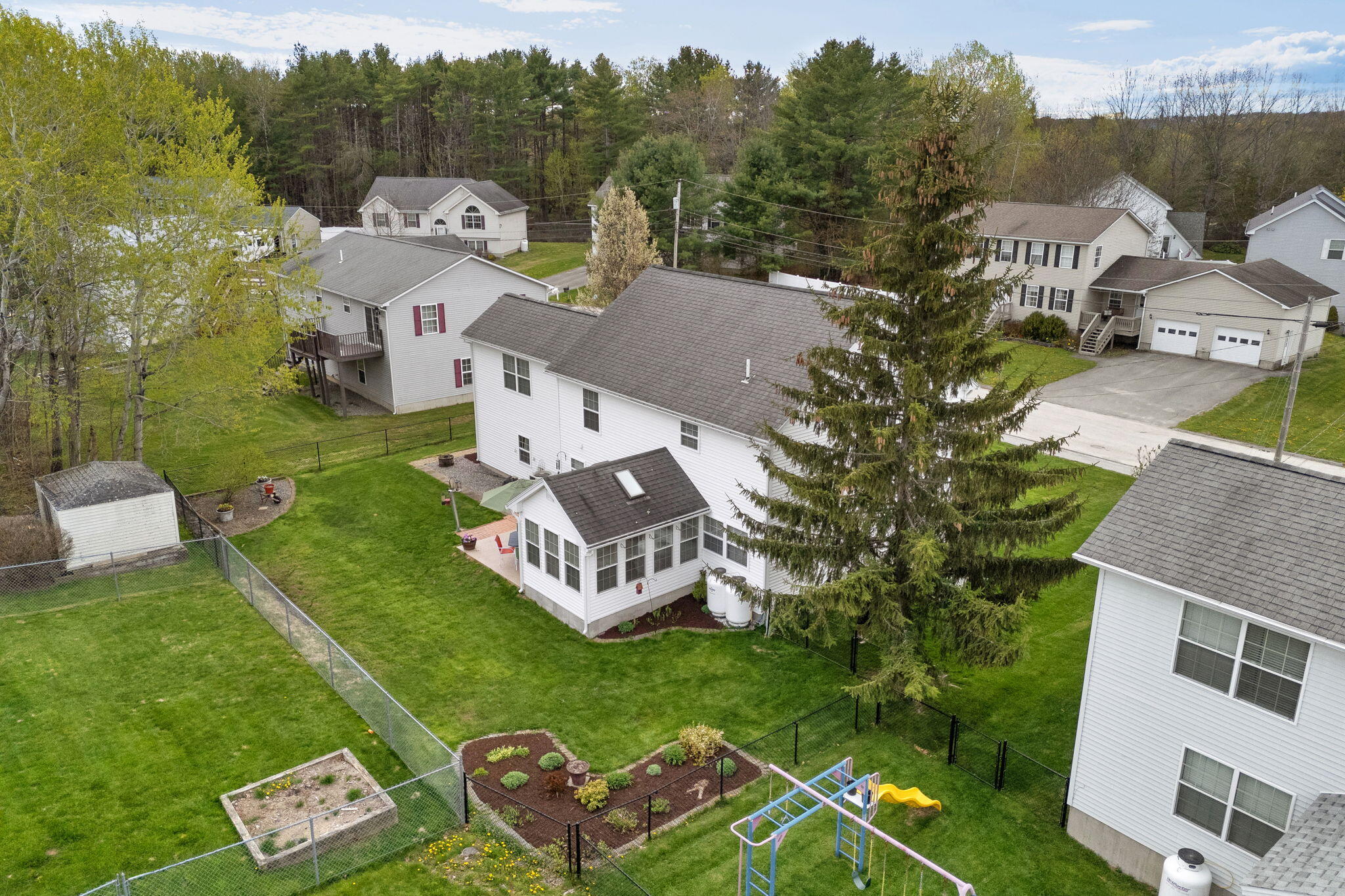 26-web-or-mls-30-bowdoin-dr