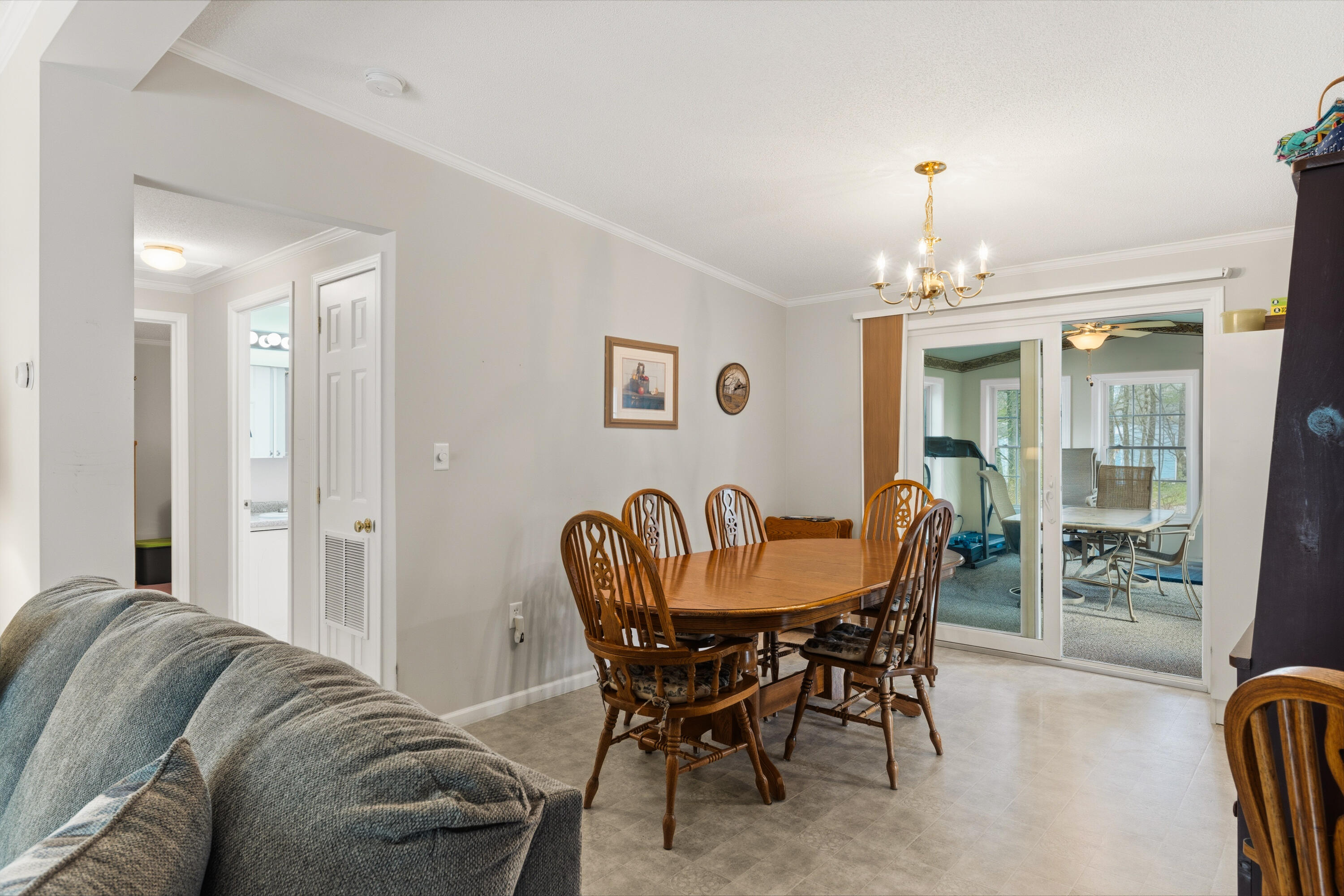 4 Arundel Avenue, Lisbon, ME, 04250