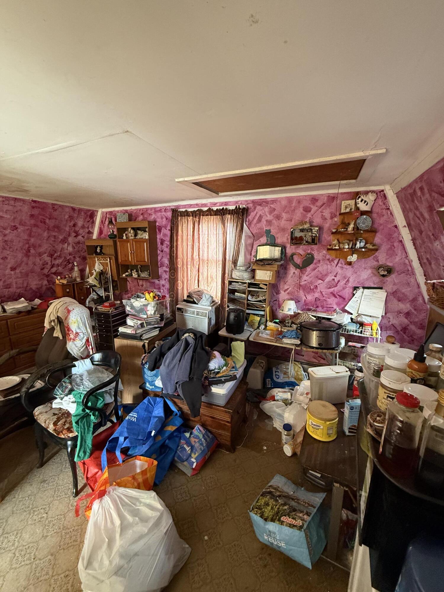 19 Perry Street, Lincoln, ME, 04457