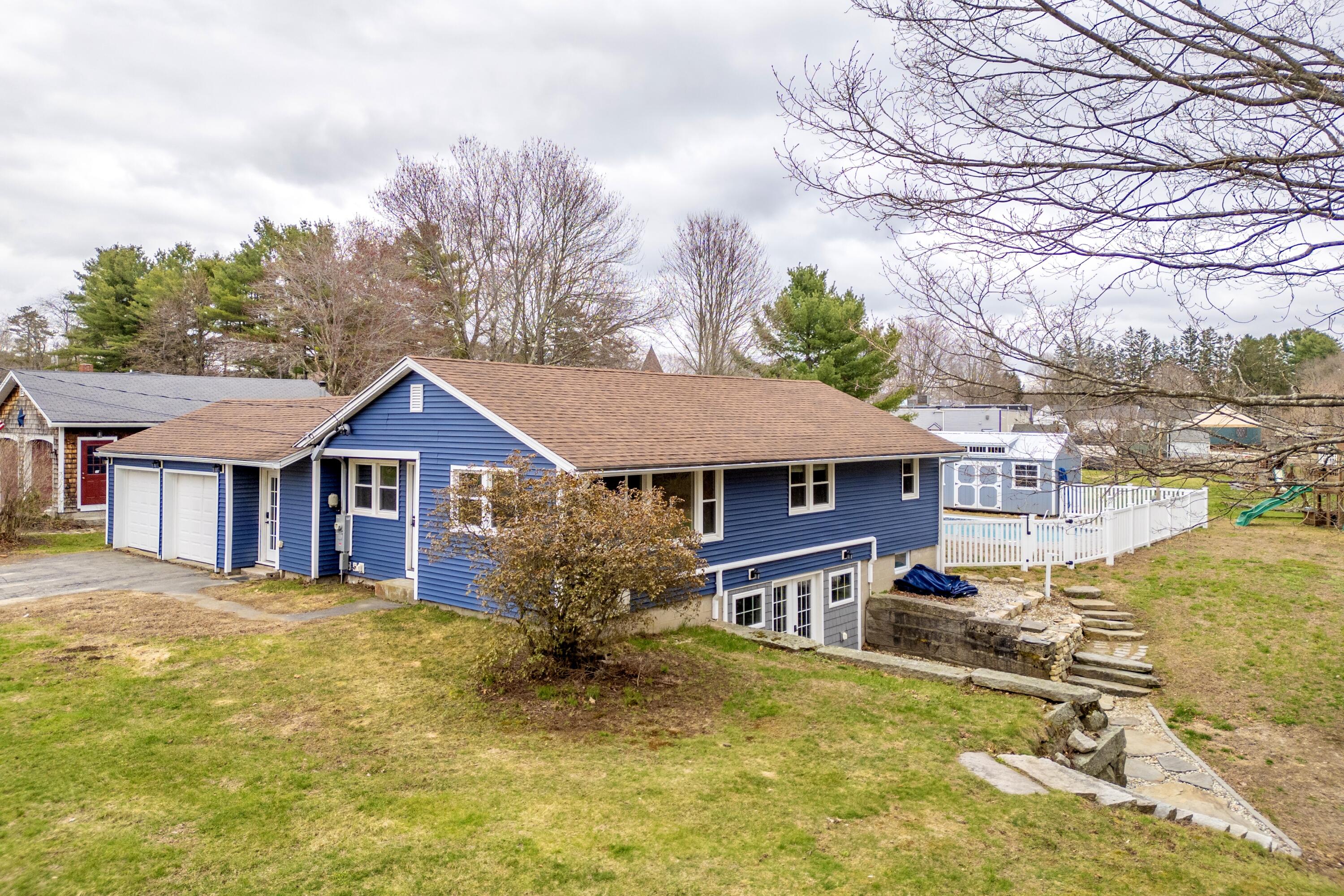 7 Sunset View Street, Gray, ME, 04039
