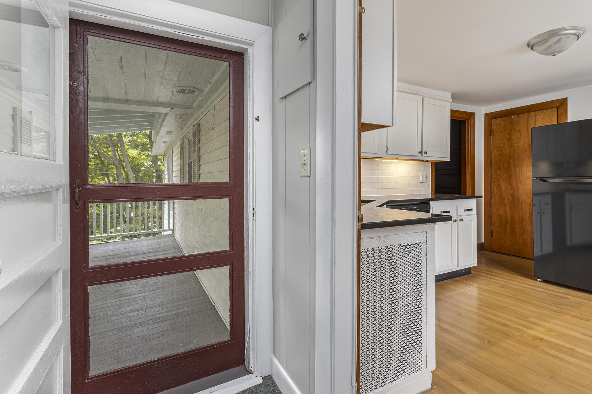 44 Warren Avenue, Cape Elizabeth, ME 04107 44 Warren Unit#3_40