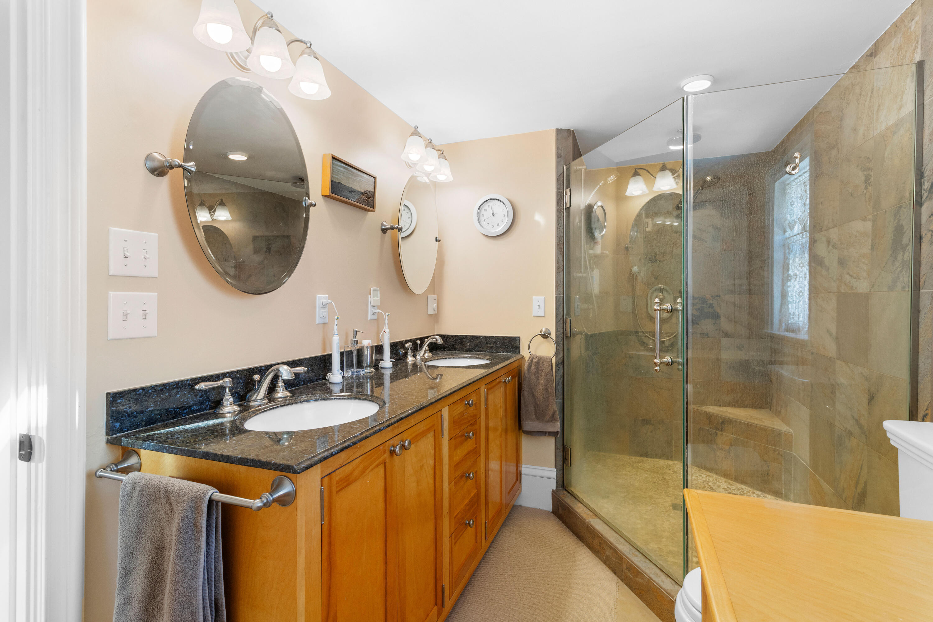 902 Dutch Neck Road, Waldoboro, ME, 04572