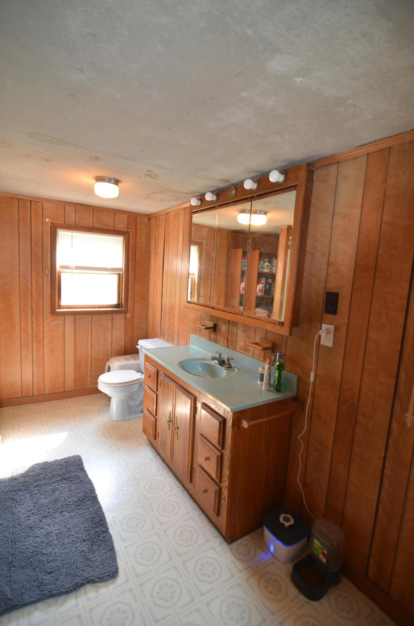 33 Coles Corner Road Road, Winterport, ME, 04496