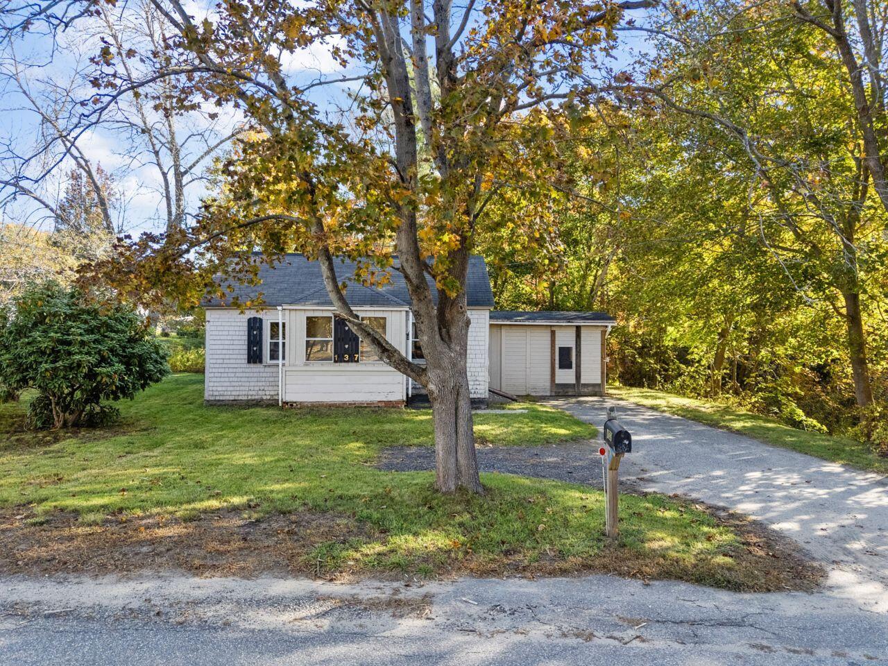 Photo of 137 Harpswell Road Brunswick ME 04011