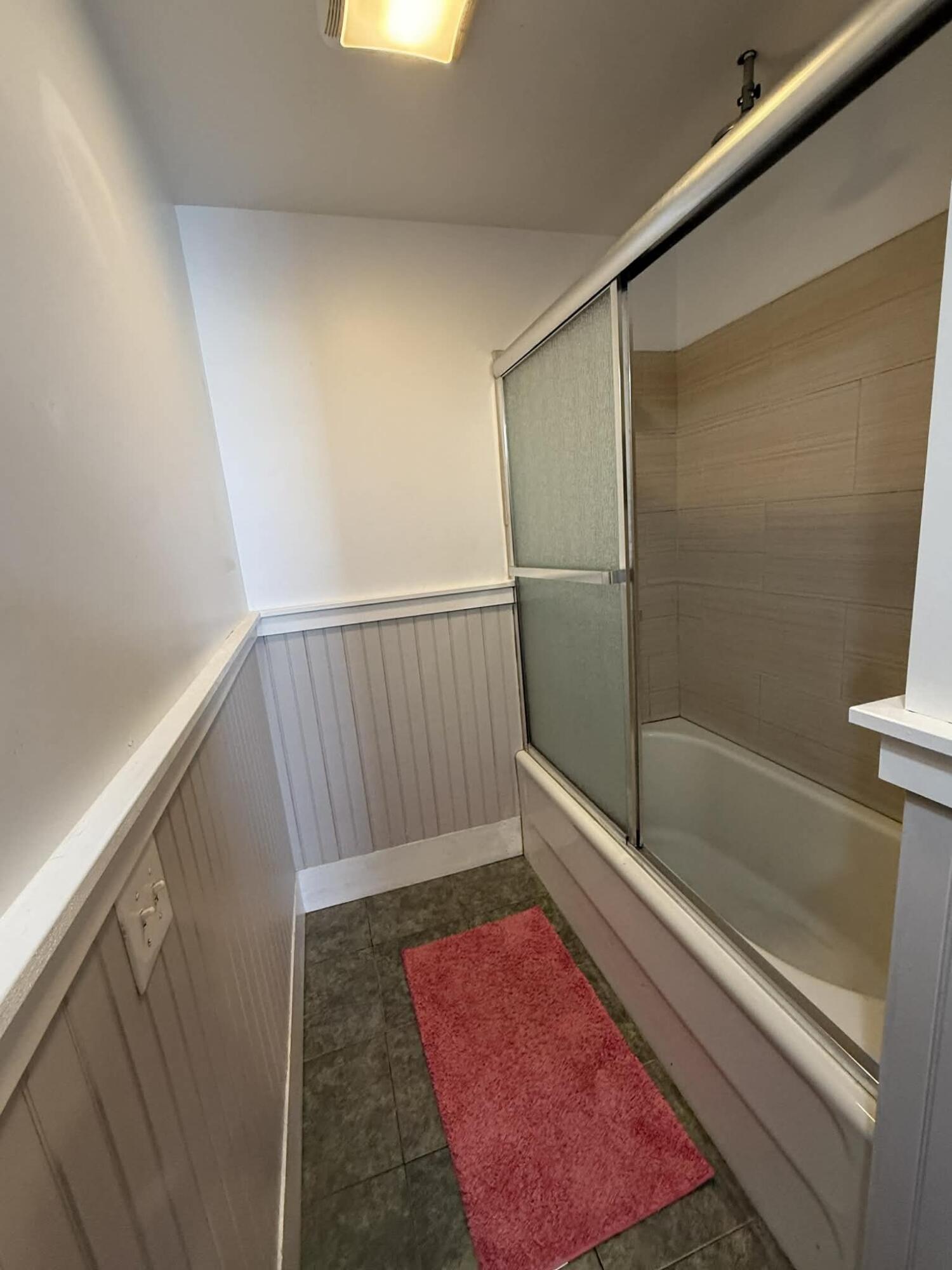 109 Shawmut Street, Lewiston, ME, 04240