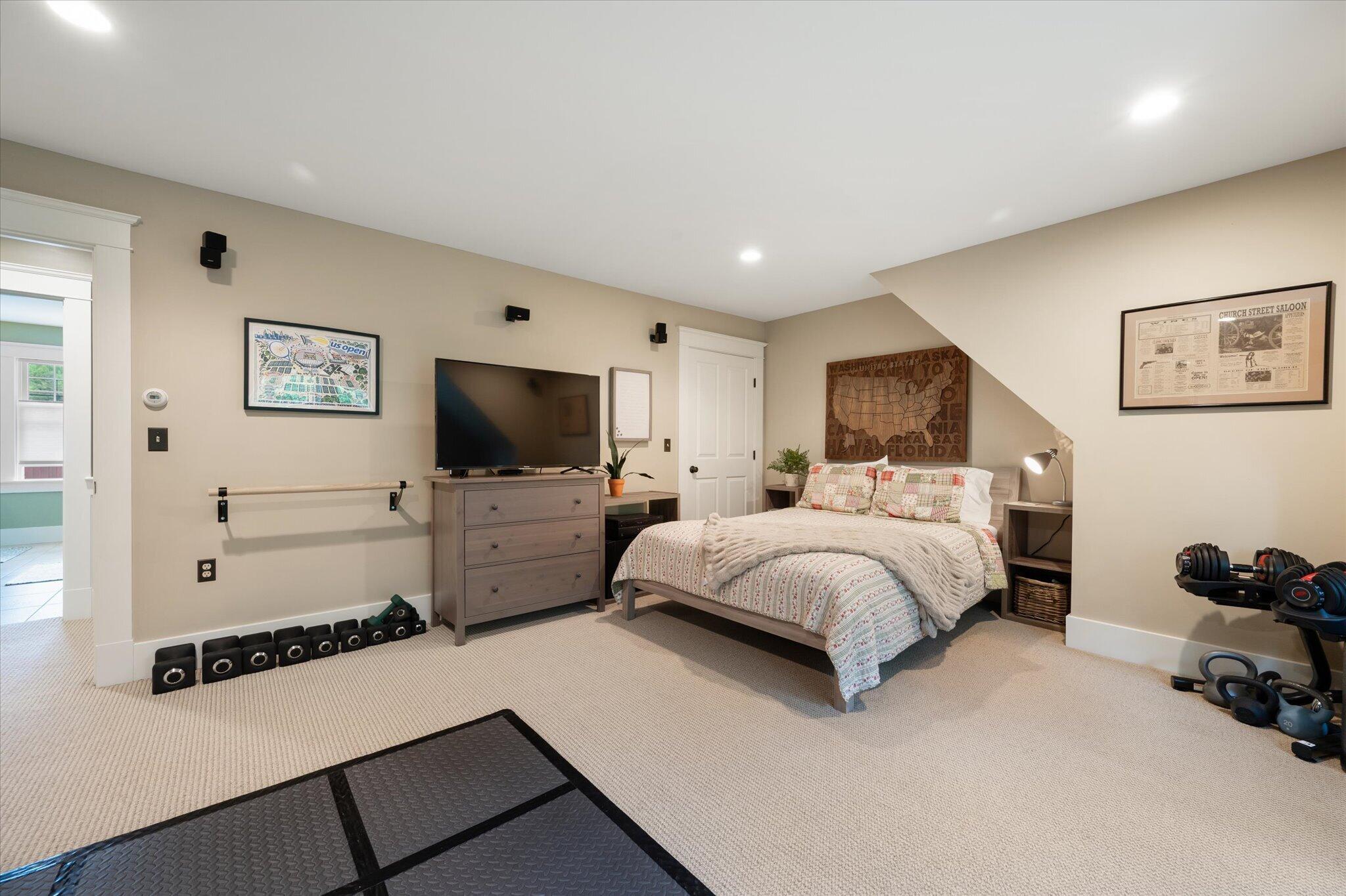 70-Bedroom 3