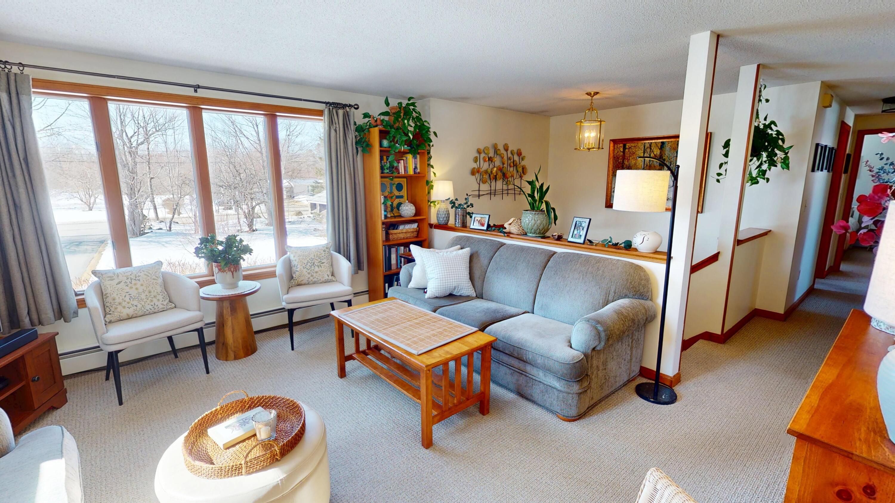 1013 Sunset Avenue, Glenburn, ME, 04401