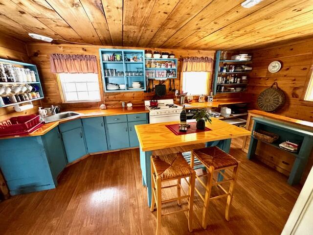 Lot 4 Otter Pond Road, Mayfield Twp, ME, 04942