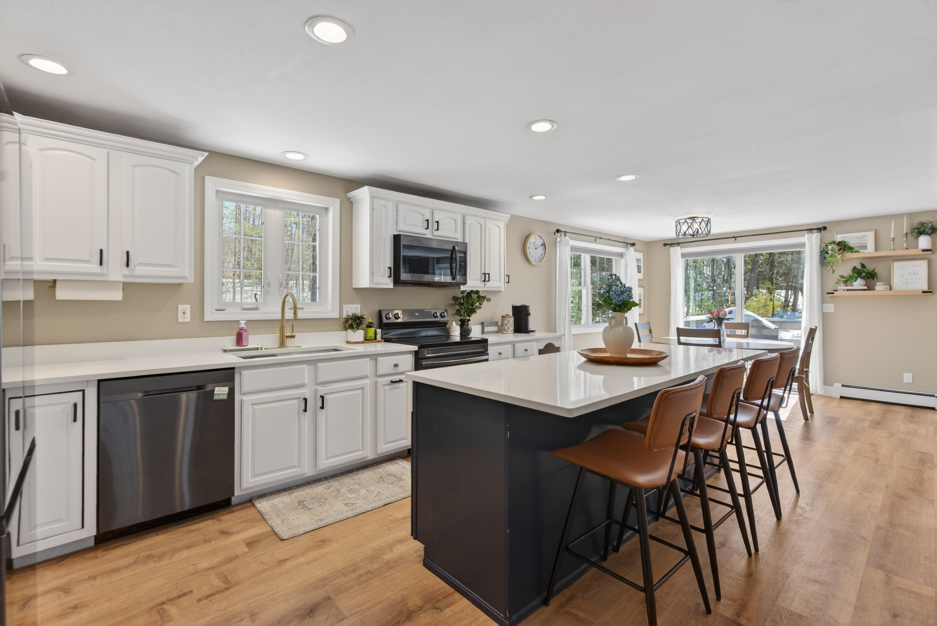 202 Cole Hill Road, Standish, ME, 04084