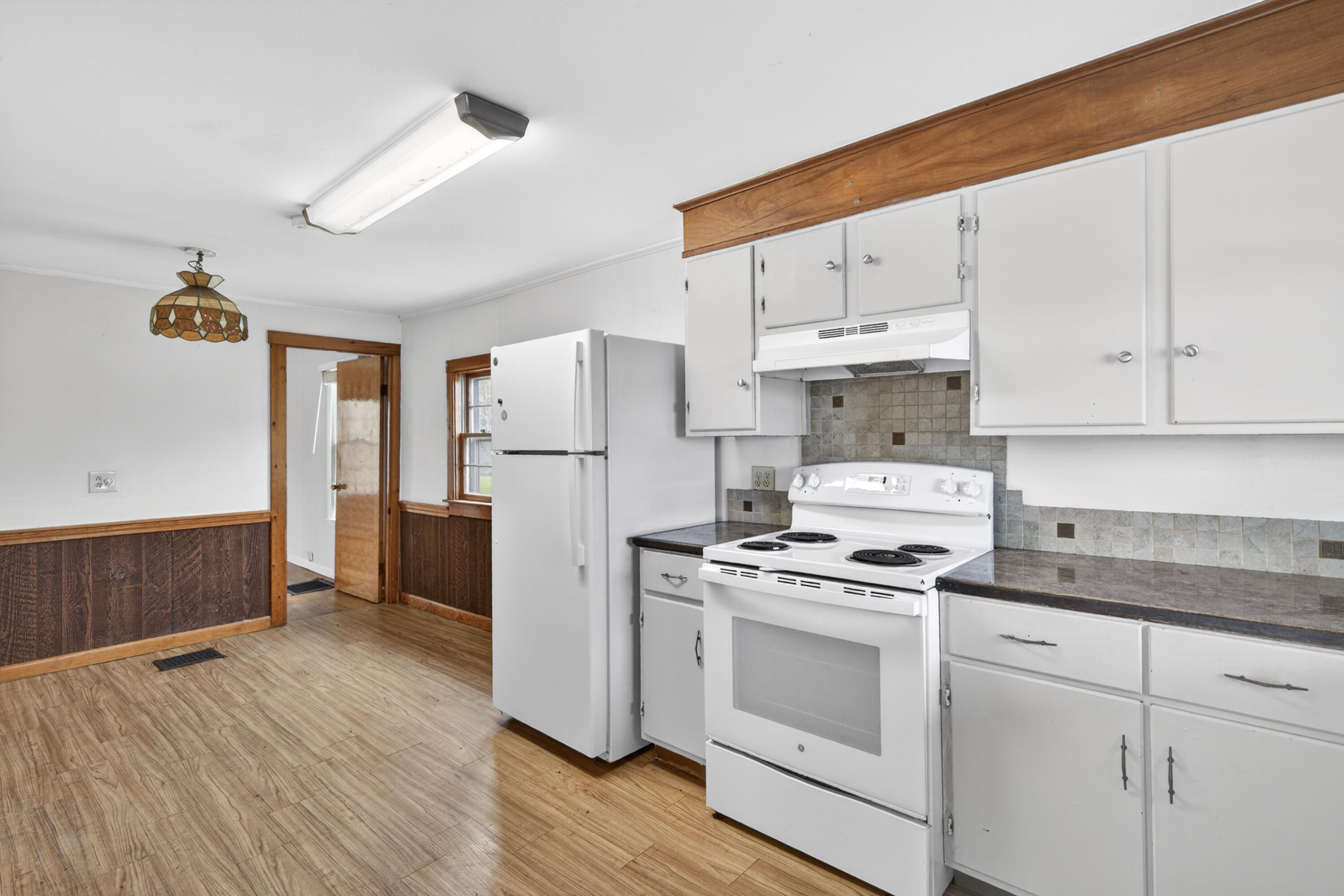 1217 Cape Jellison Road, Stockton Springs, ME 04981 25-1217CapeJellison-StocktonSprings-KS