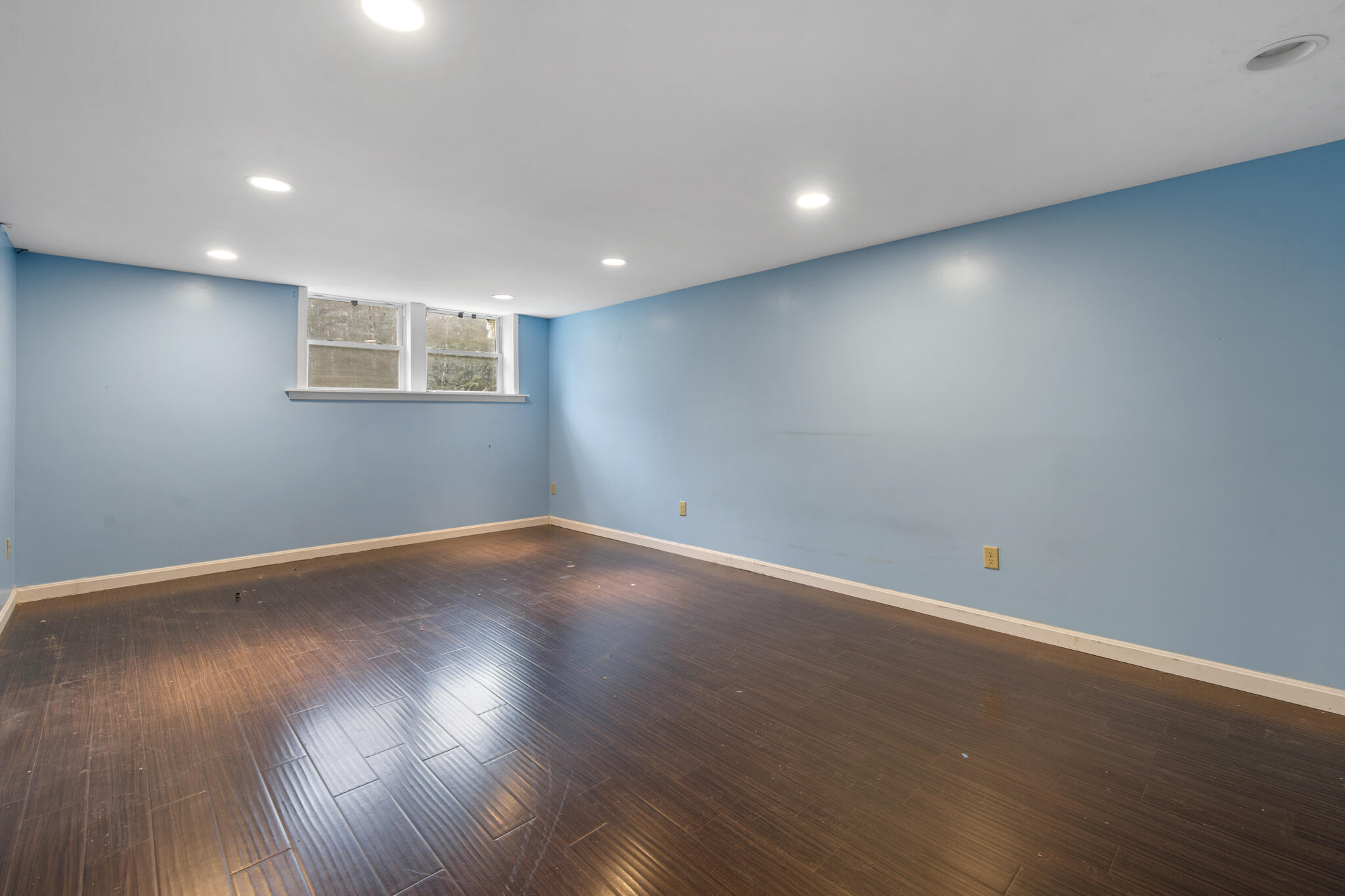 747 Western Avenue, Hampden, ME, 04444