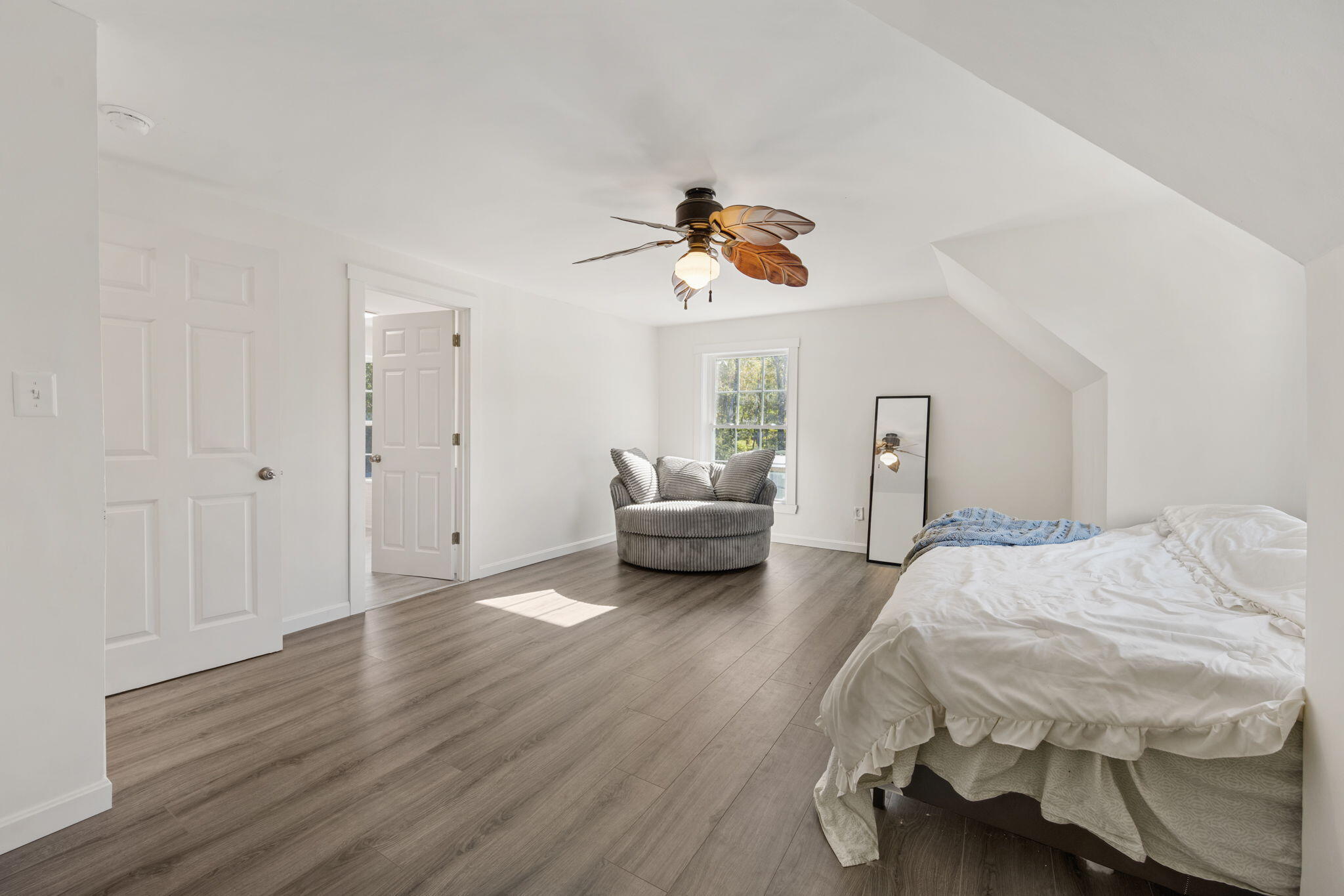 2nd Level Primary Suite