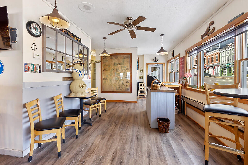 30 Main Street, Belfast, ME, 04915