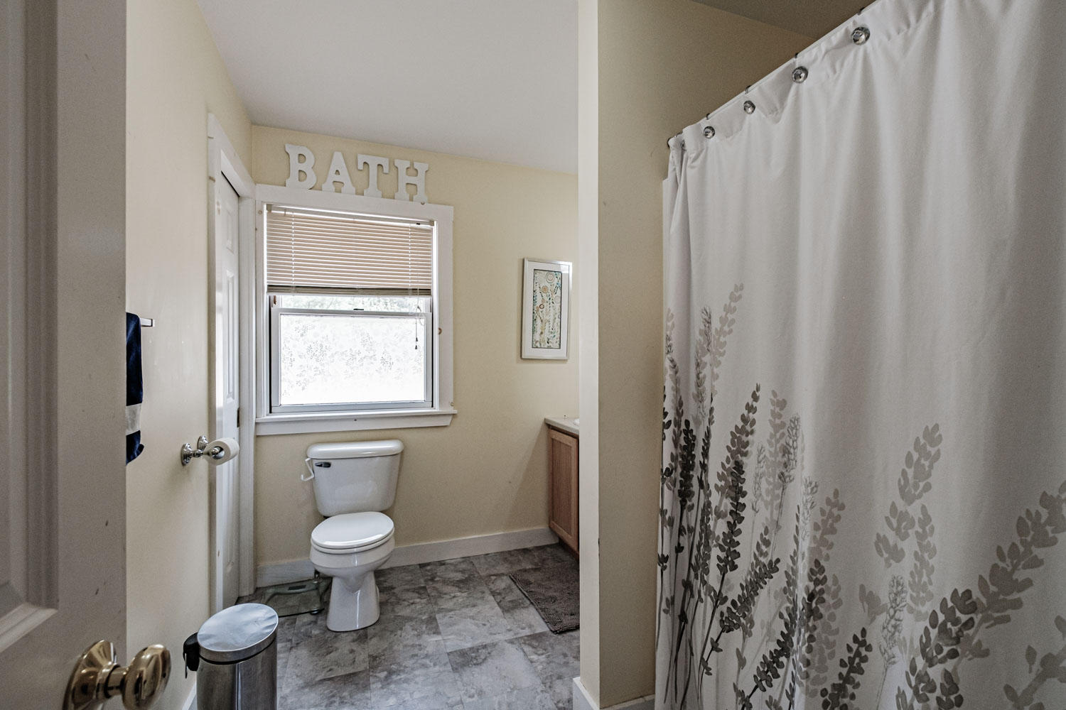24 Mozees Way, Bethel, ME, 04217