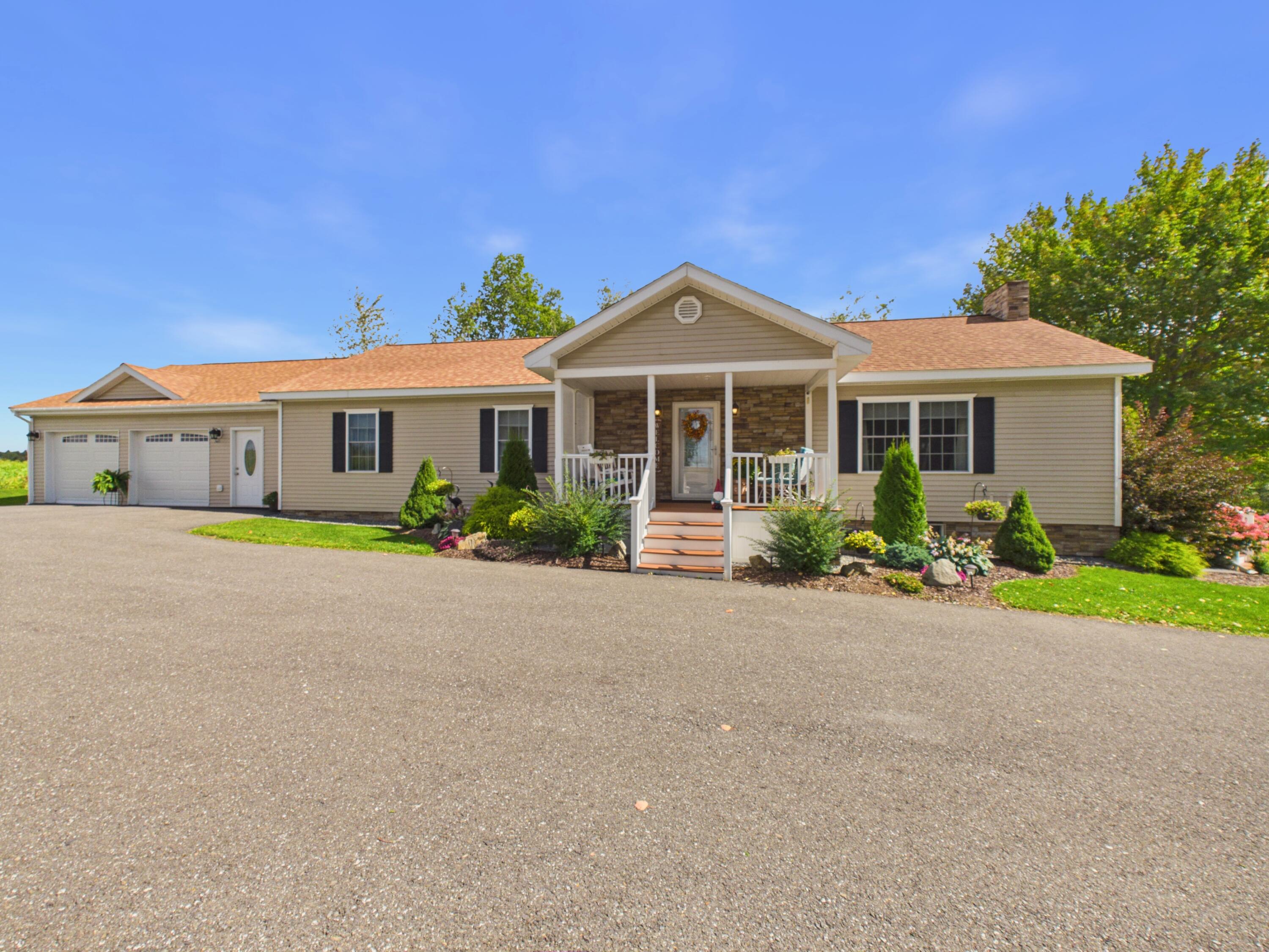 Photo of 991 Van Buren Road Caribou ME 04736