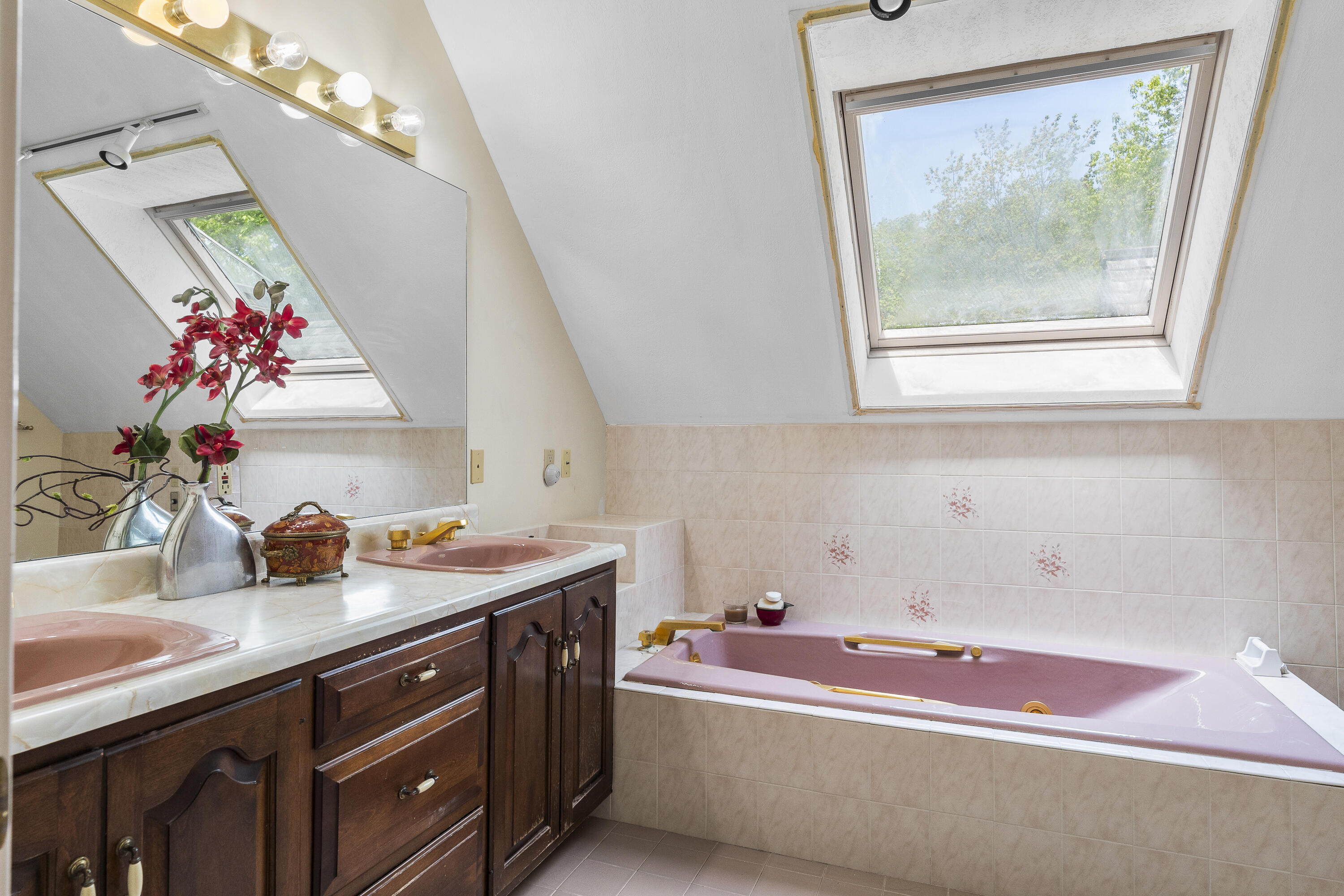 298 Ocean Avenue, Kennebunkport, ME, 04046