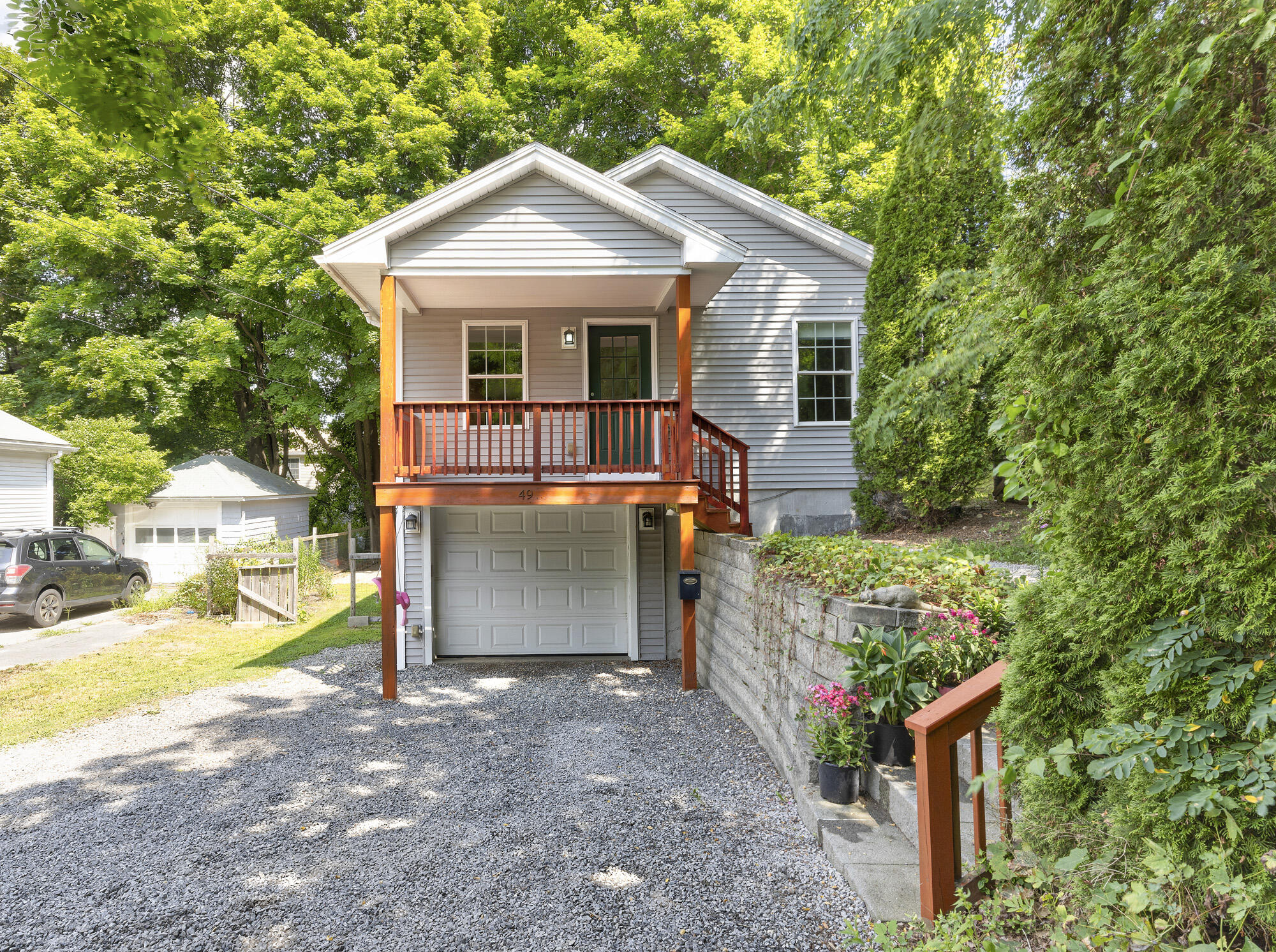 Photo of 49 Oakdale Avenue South Portland ME 04106